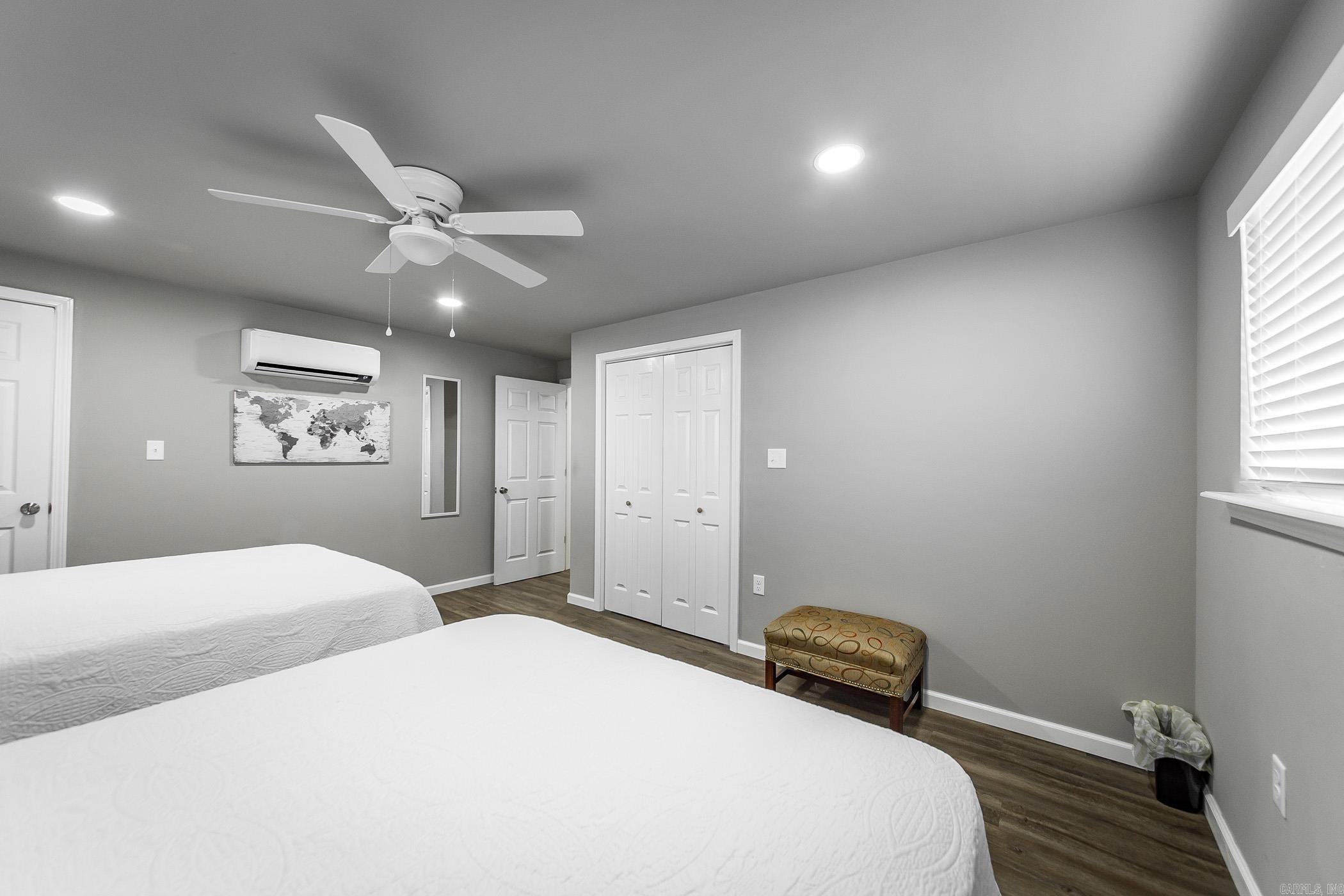 WESTWARD HO HEIGHTS - IN - Residential