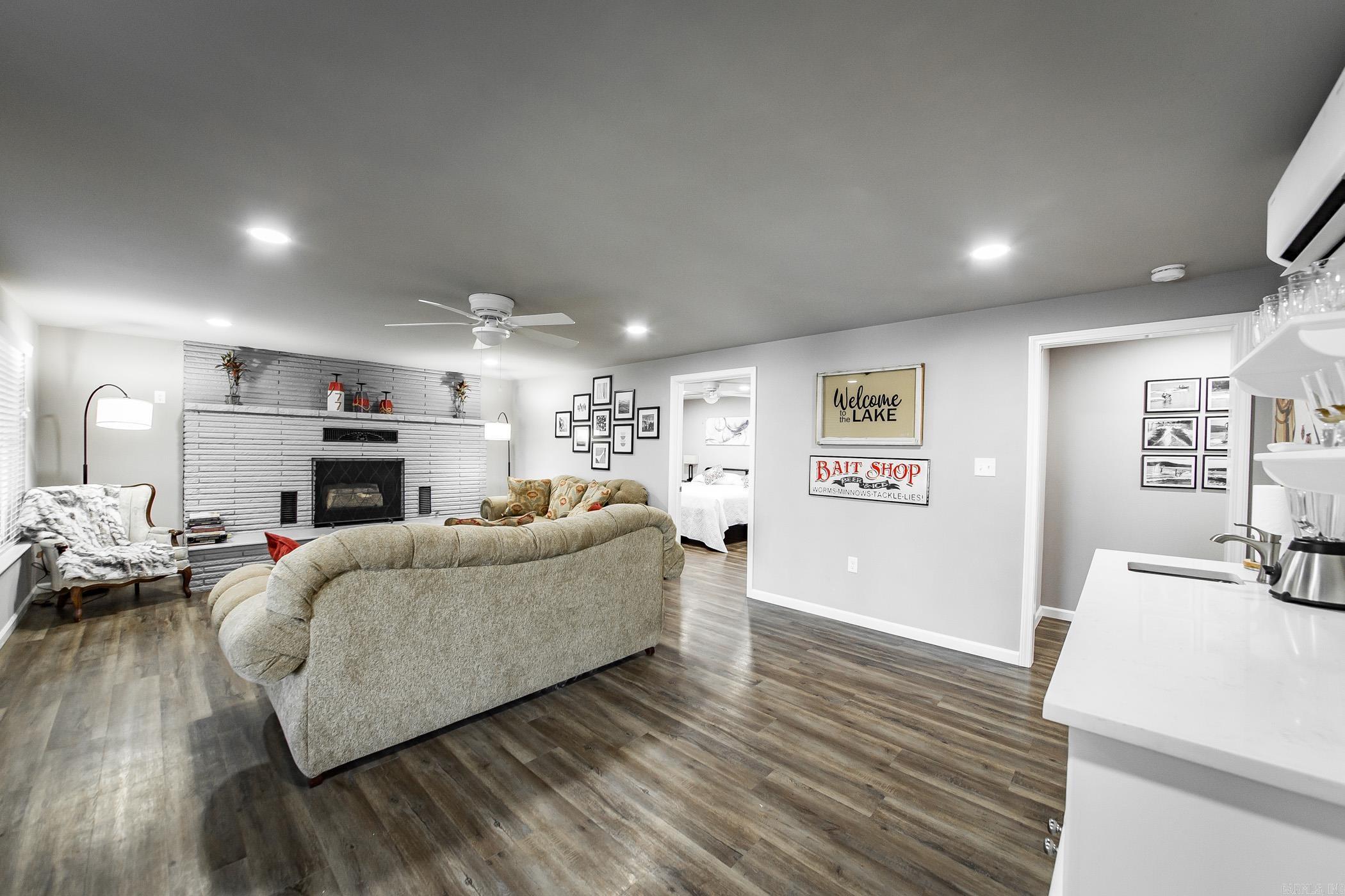 WESTWARD HO HEIGHTS - IN - Residential