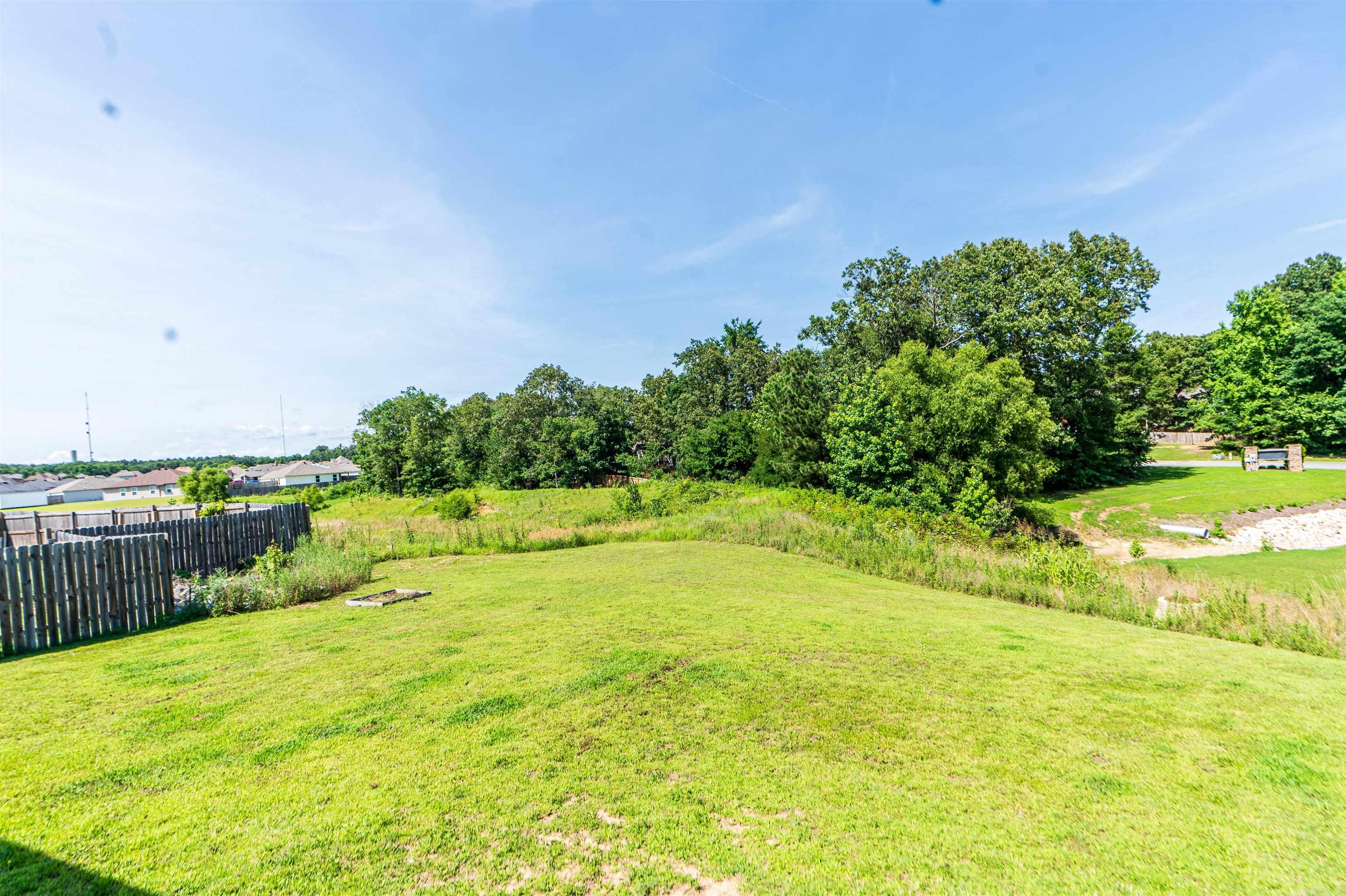 JUDE'S CROSSING - Residential