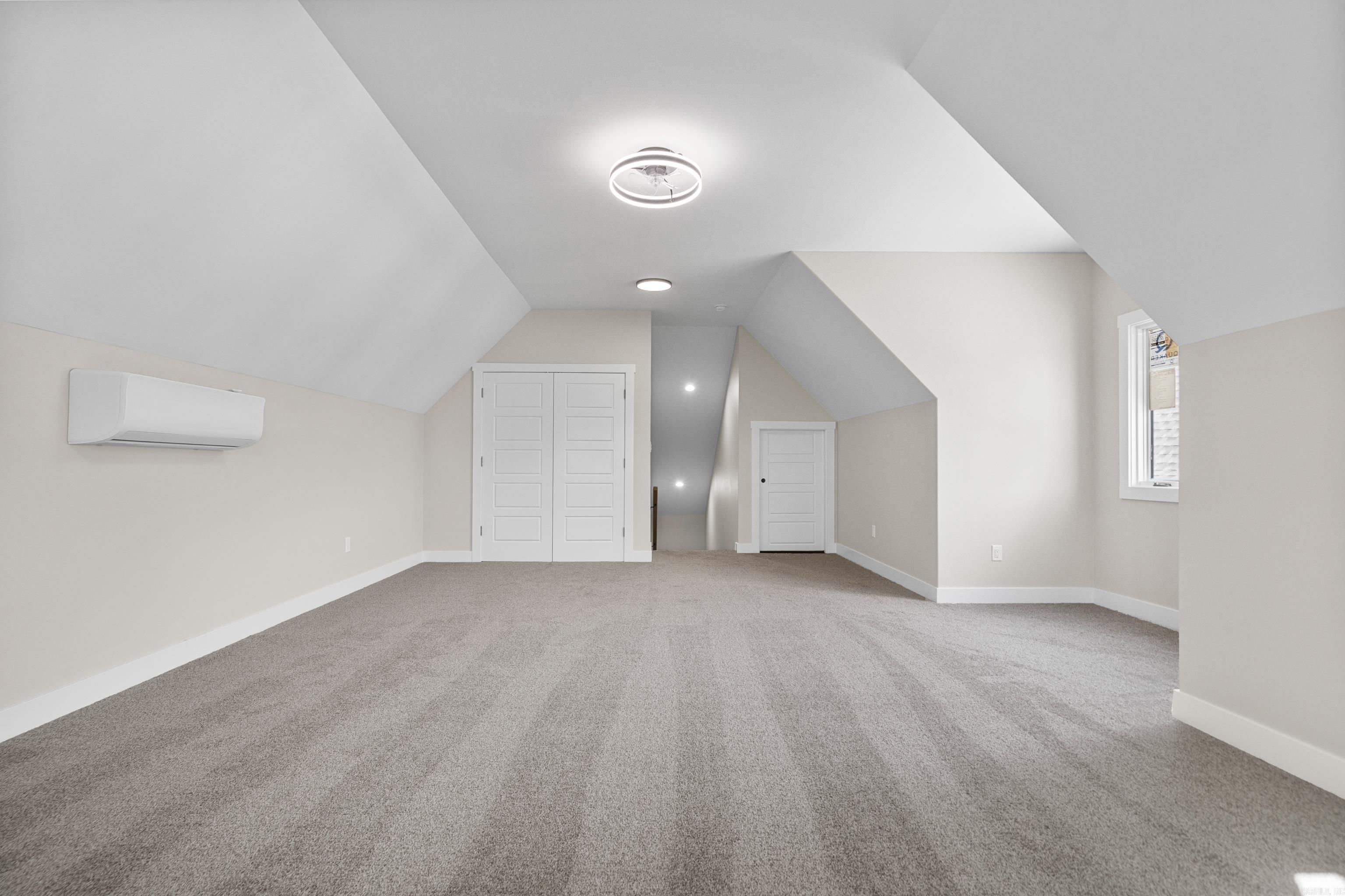 ARLINGTON PARK - Residential