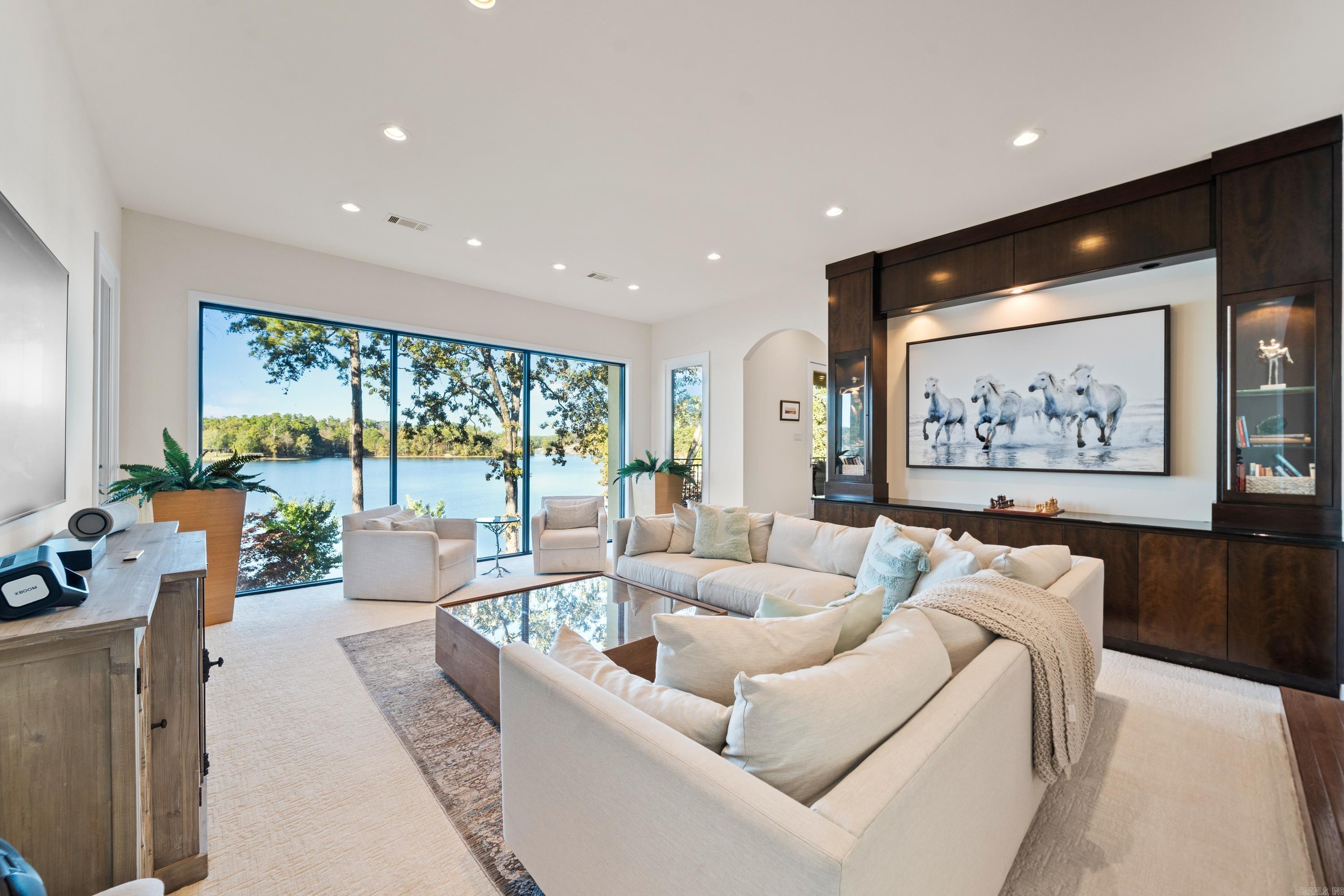 Noen - Residential