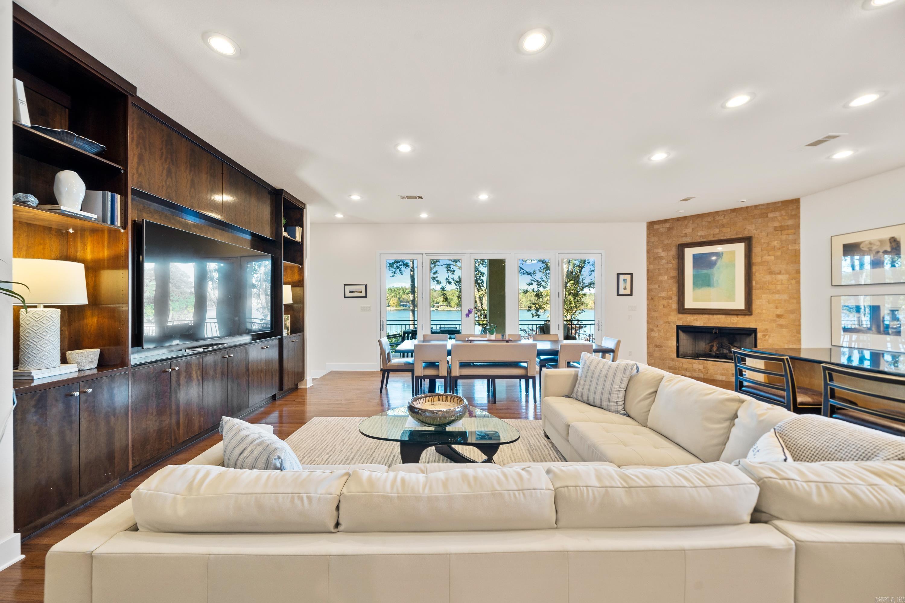 Noen - Residential