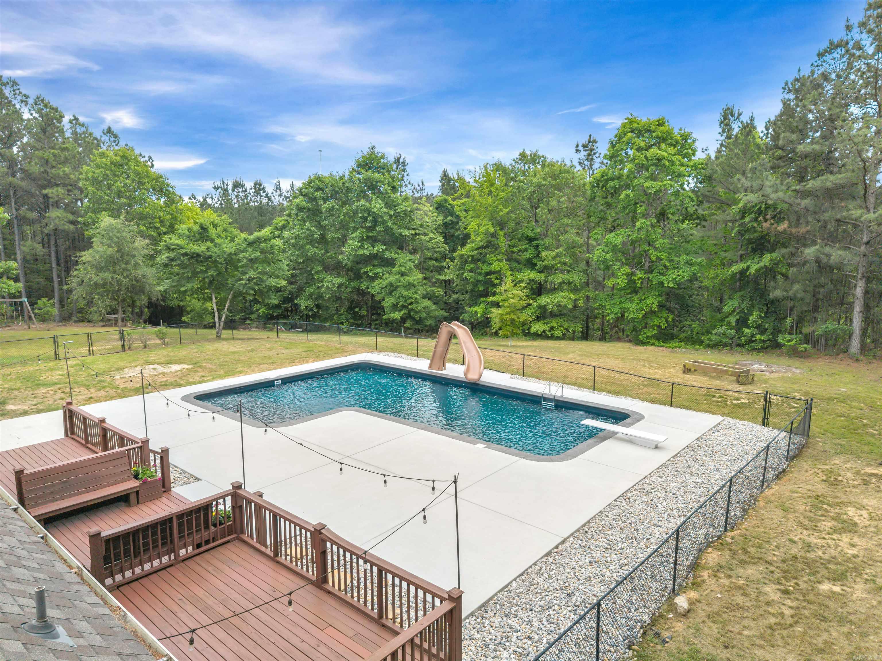 BIG ROCK ESTATES - Residential