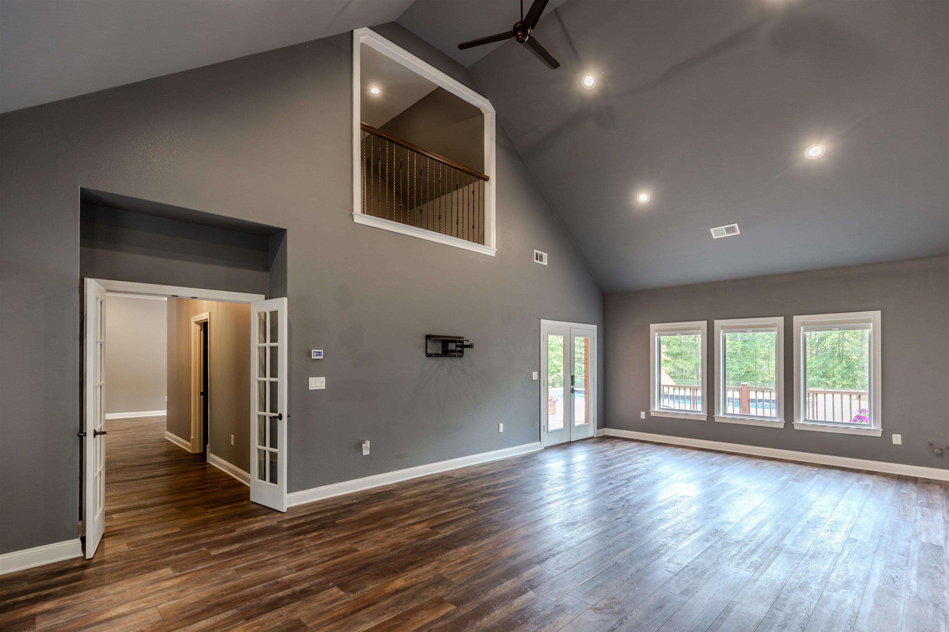 BIG ROCK ESTATES - Residential