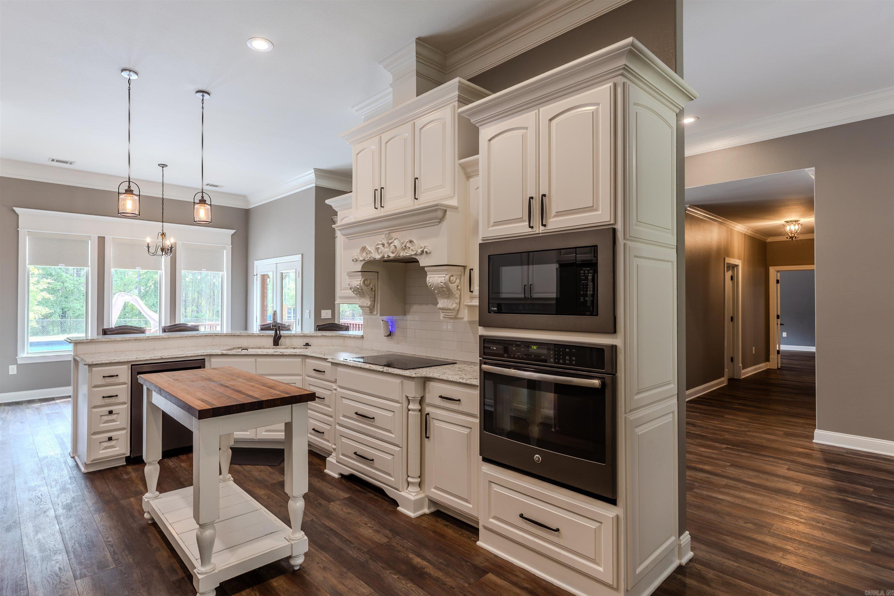 BIG ROCK ESTATES - Residential