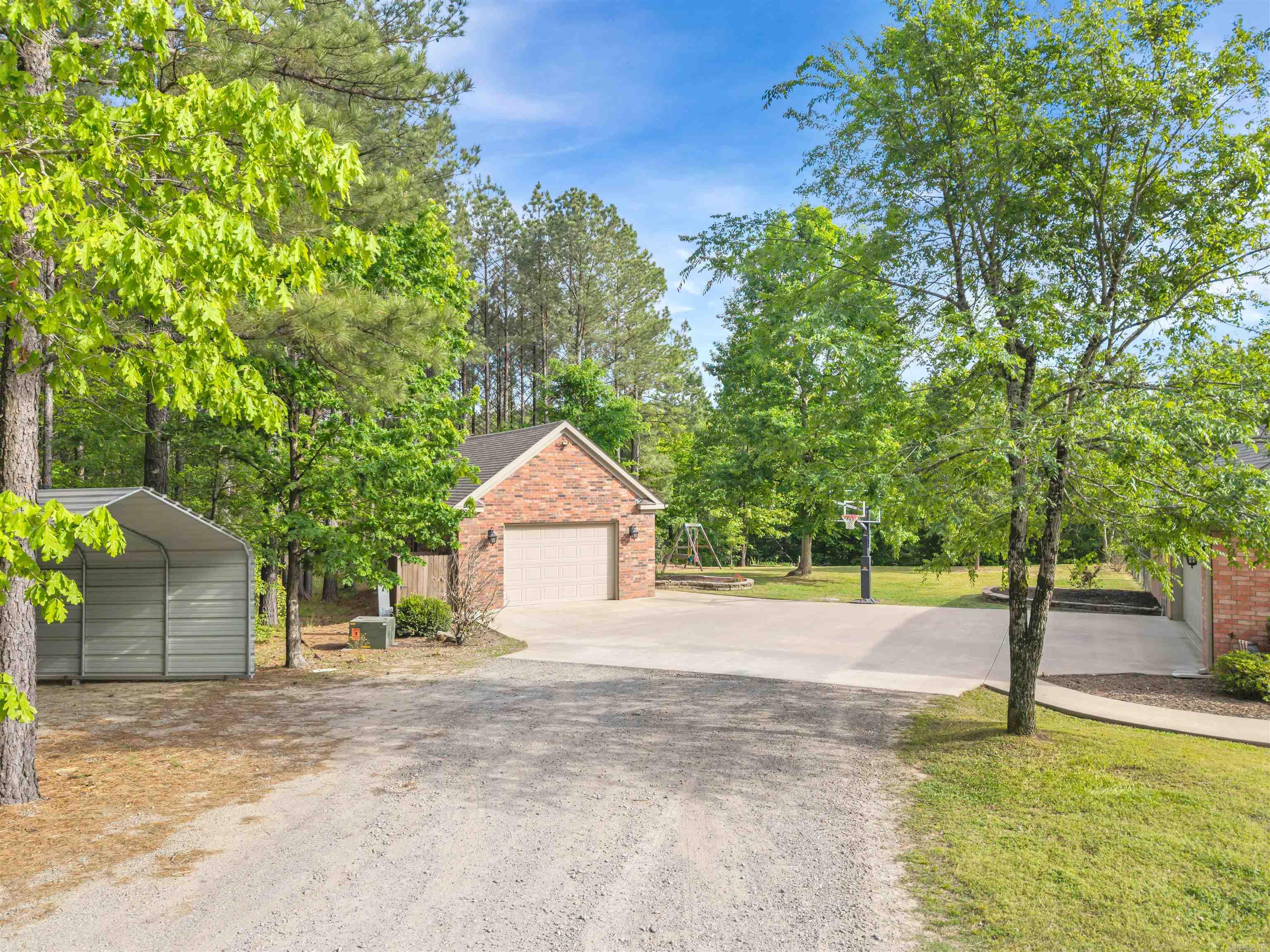 BIG ROCK ESTATES - Residential