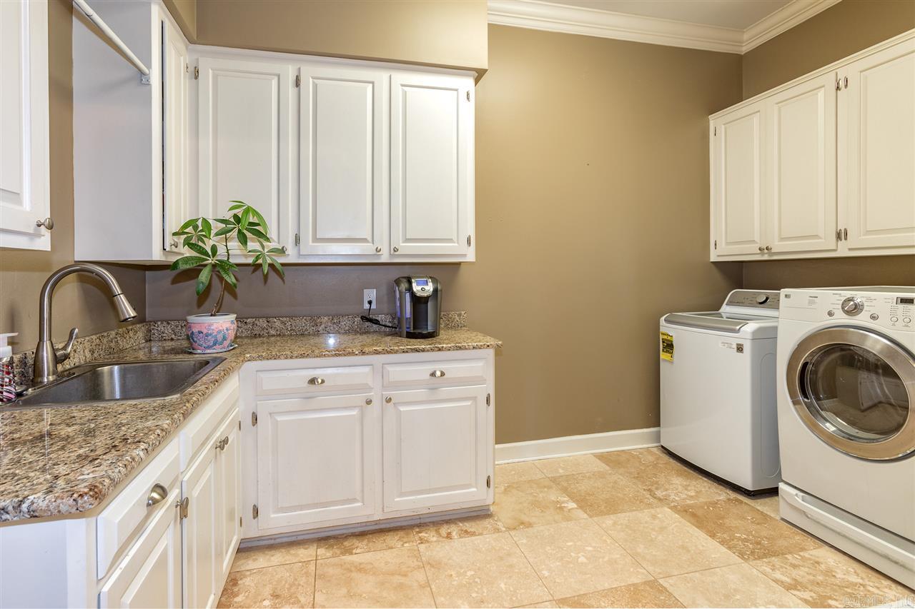 JOHNSON GLEN RANCH - Residential