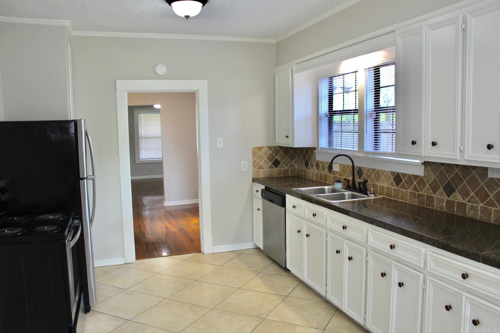 Mountain Park - Residential Lease