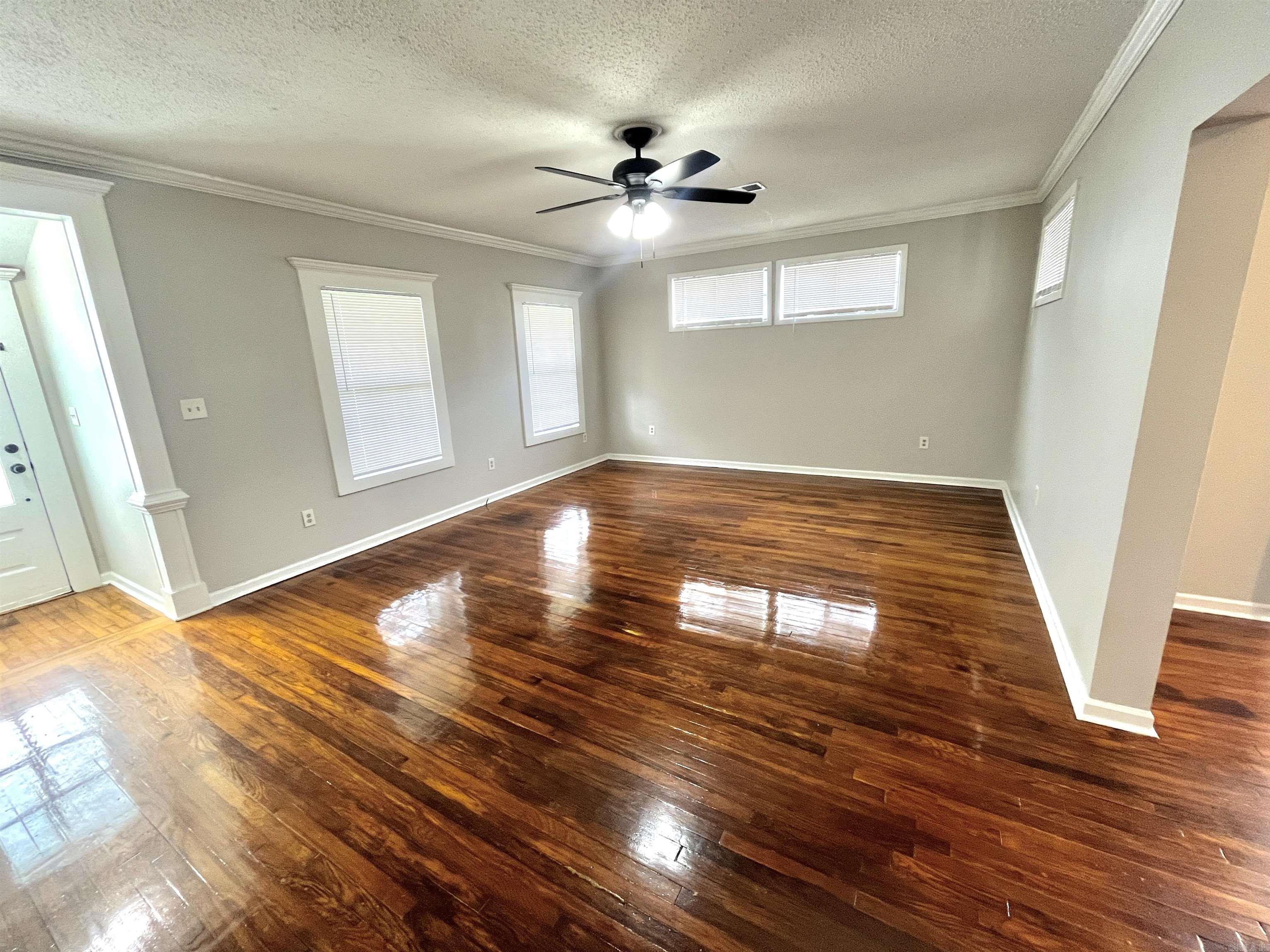 Mountain Park - Residential Lease