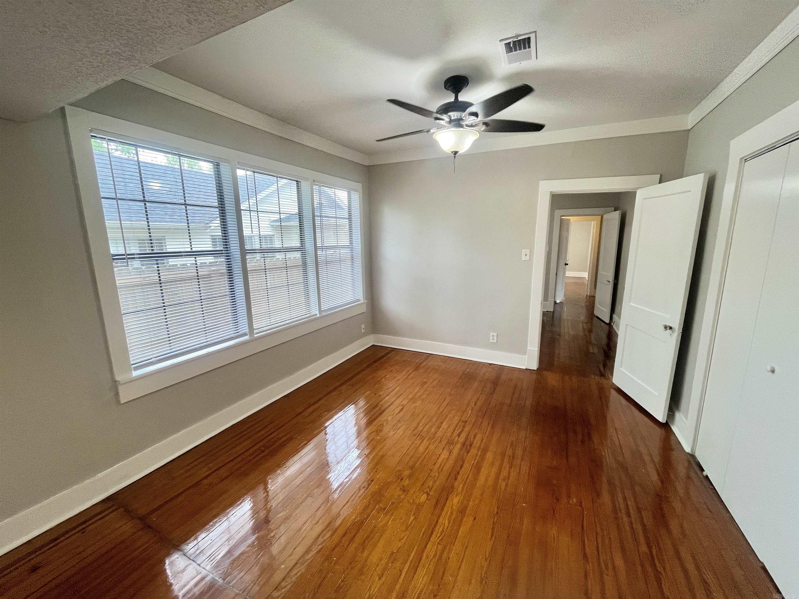 Mountain Park - Residential Lease