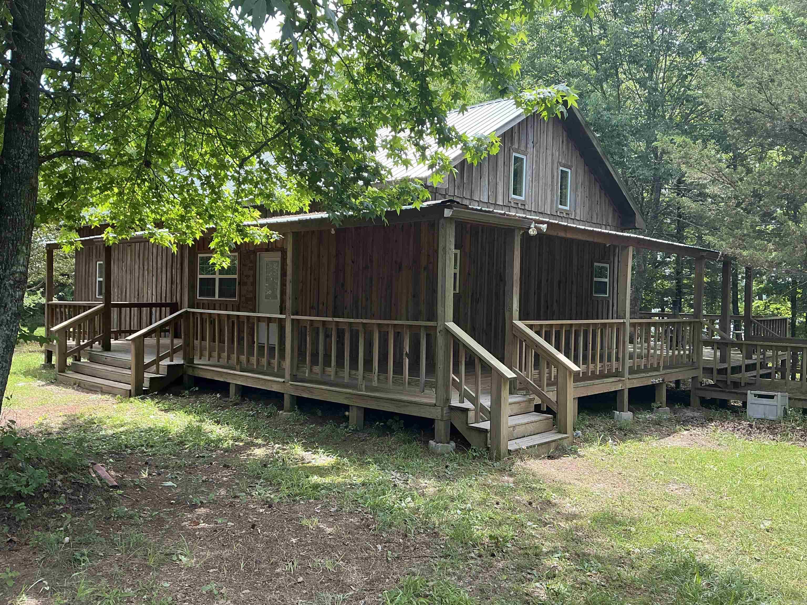 CIRCLE ACRES - Residential