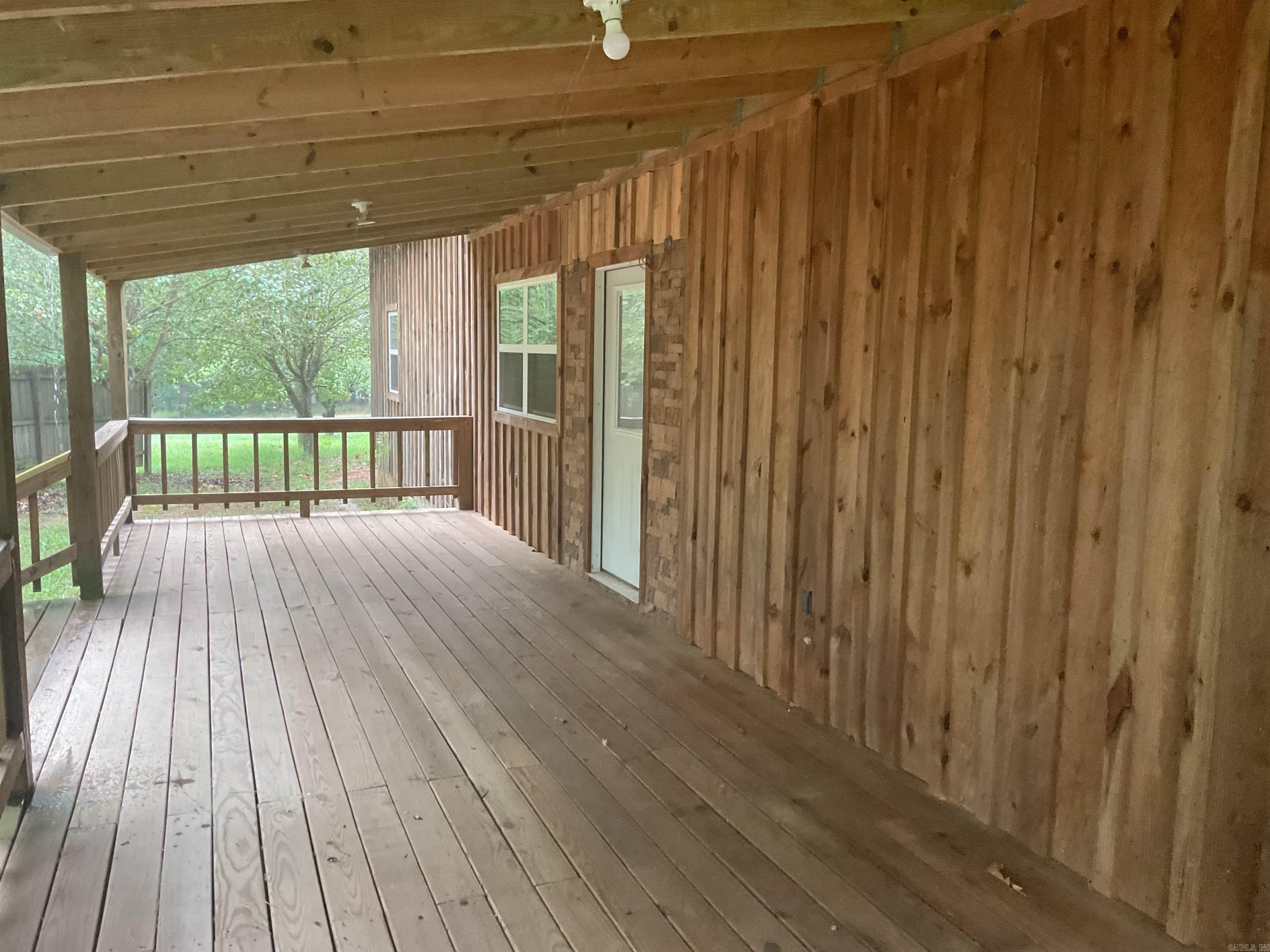 CIRCLE ACRES - Residential