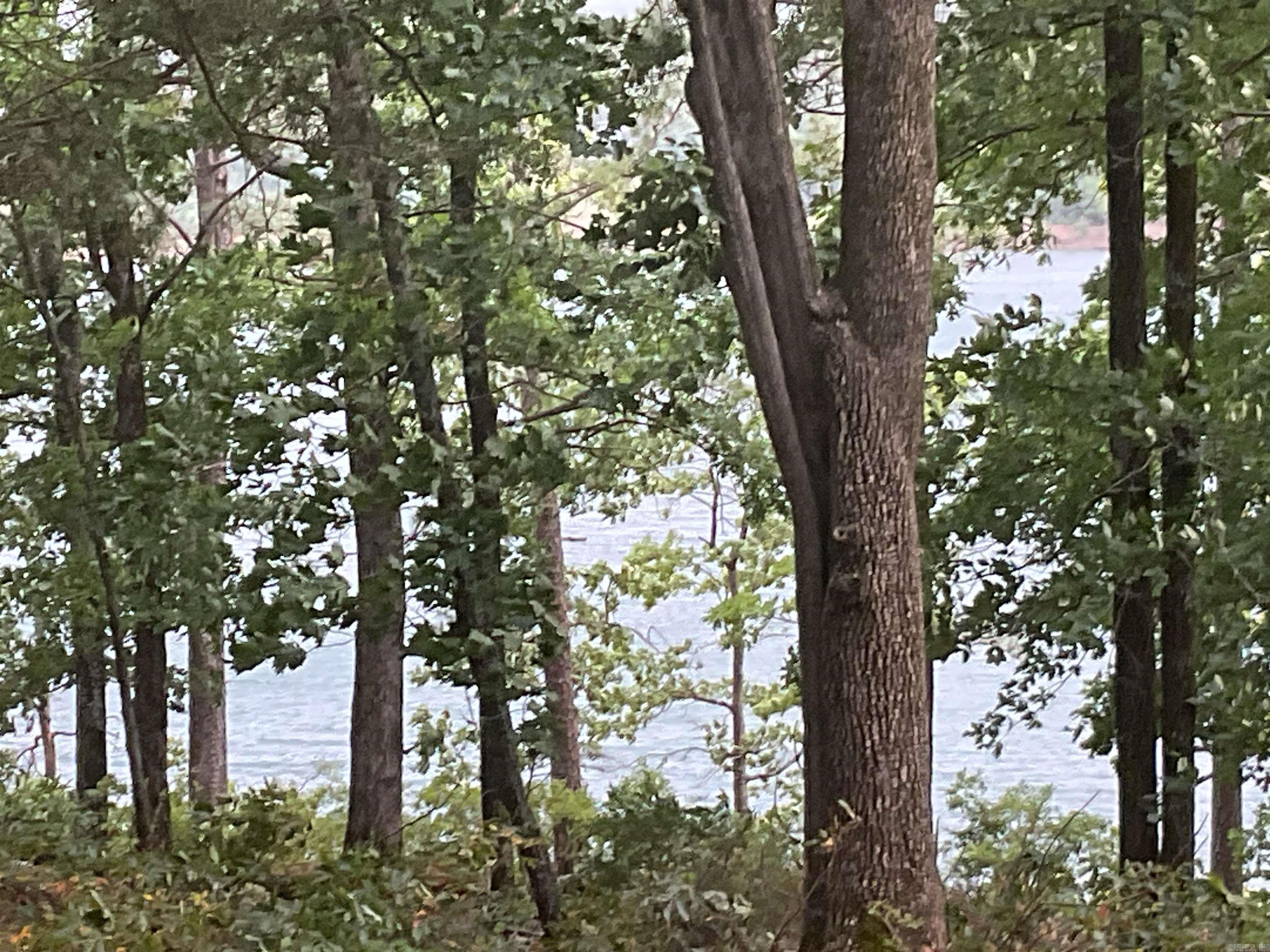 CIRCLE ACRES - Residential
