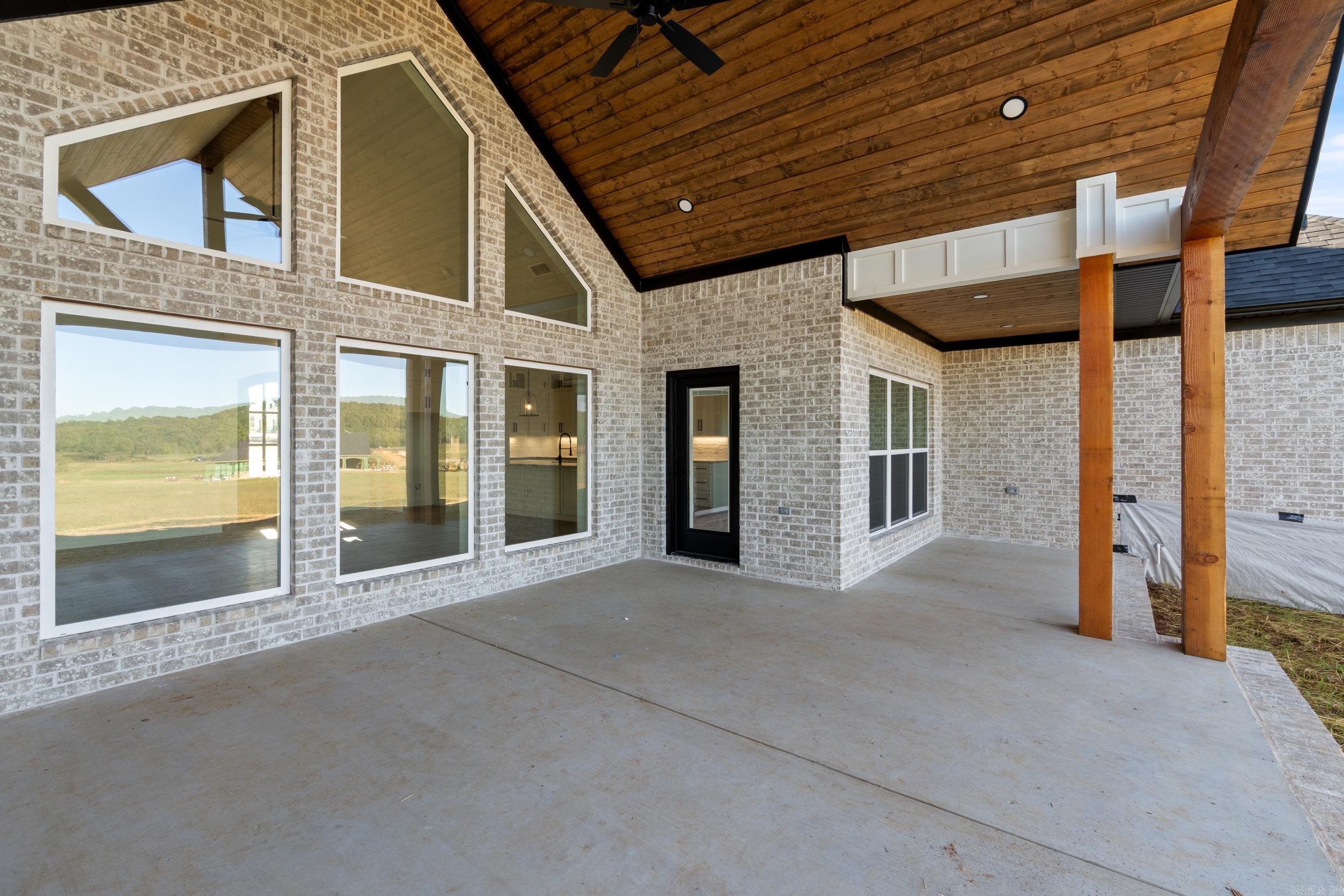 REPUBLICAN VALLEY ESTATES - Residential