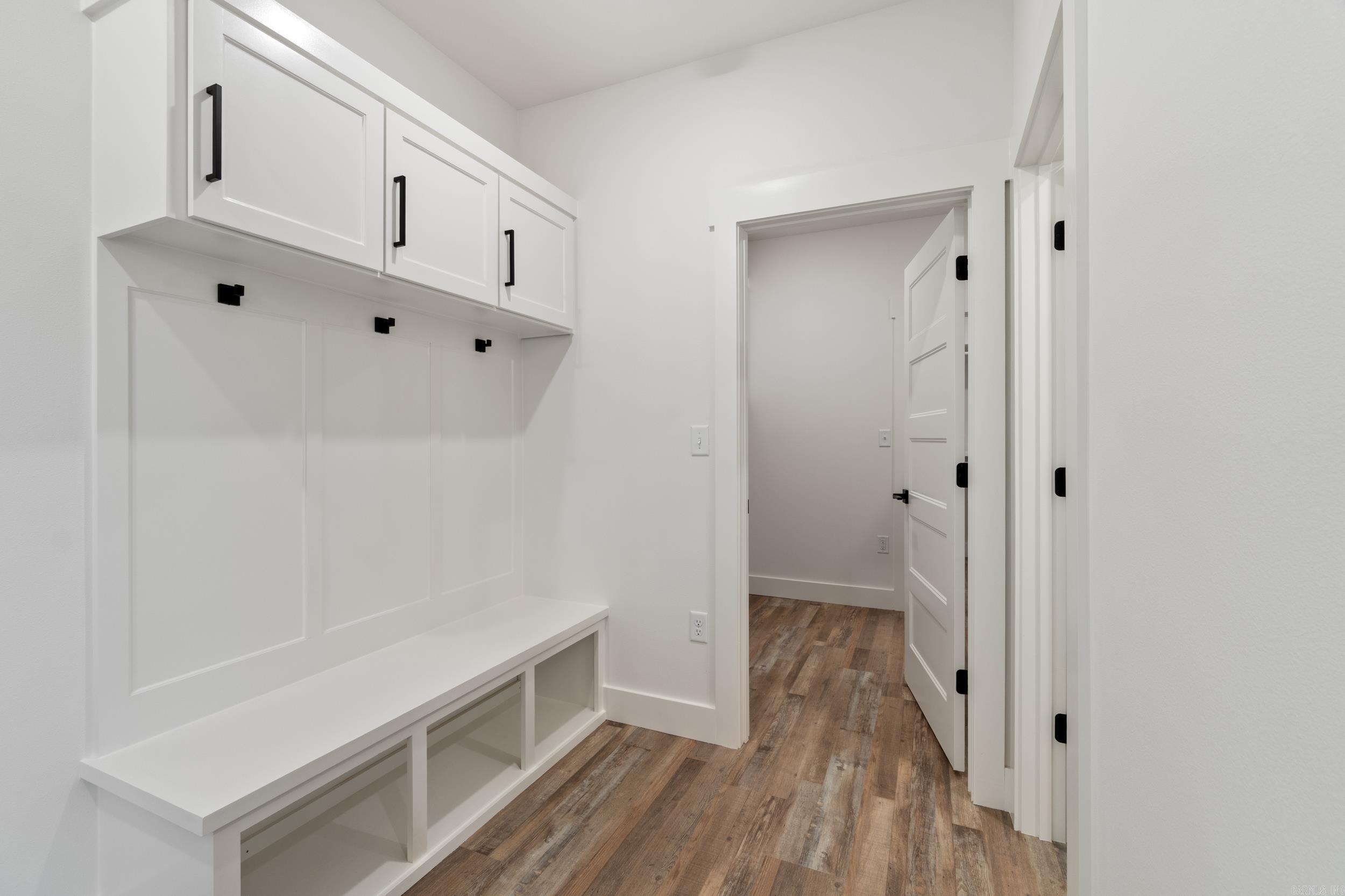 REPUBLICAN VALLEY ESTATES - Residential