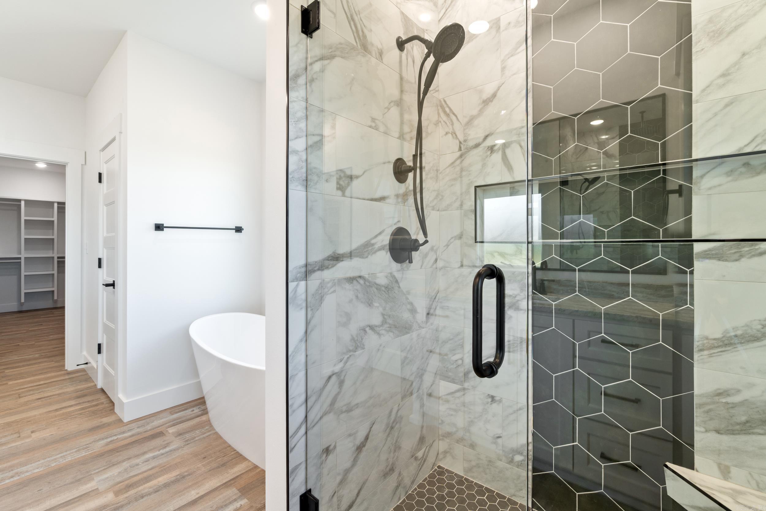 REPUBLICAN VALLEY ESTATES - Residential