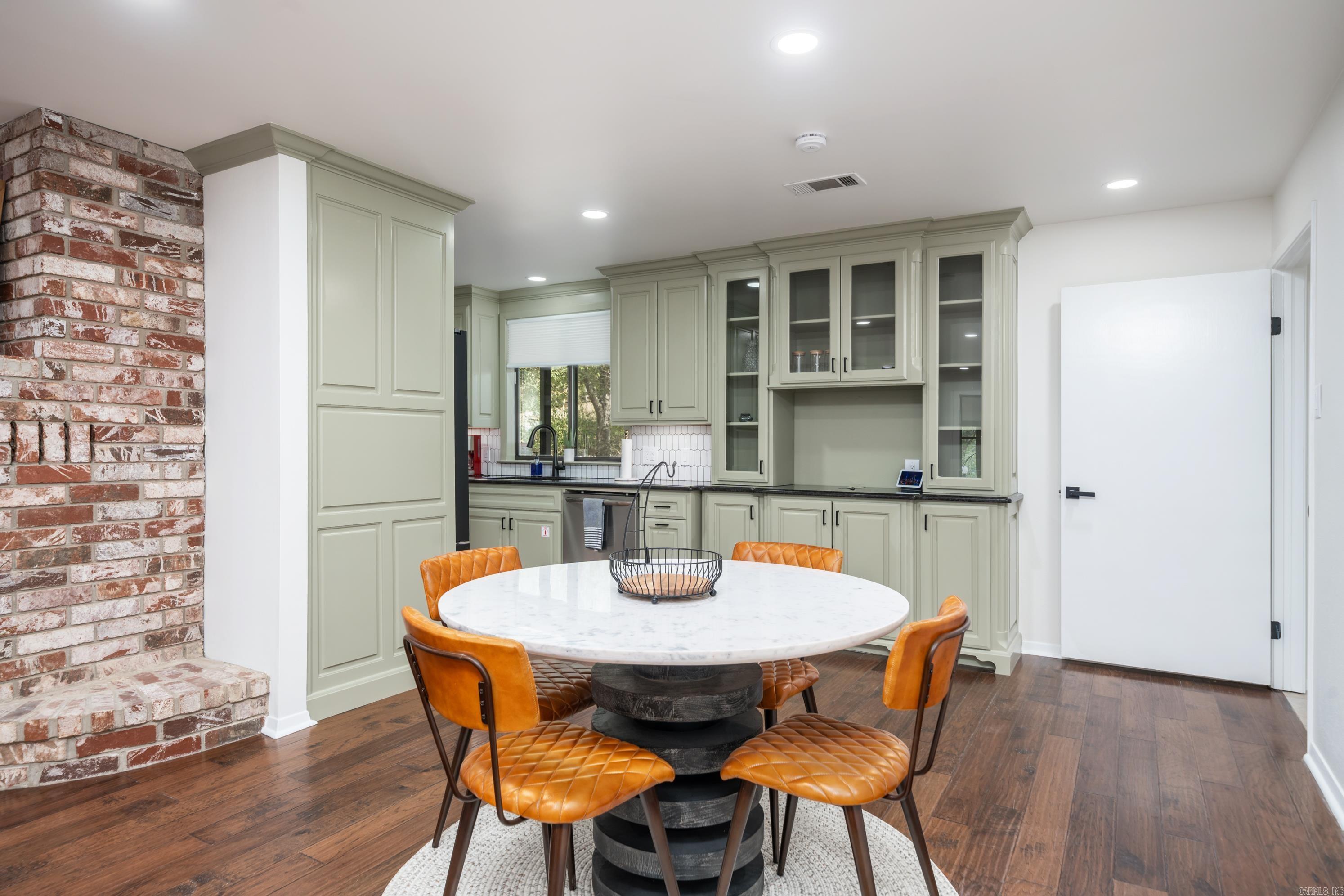 Parkshores #2 - Residential