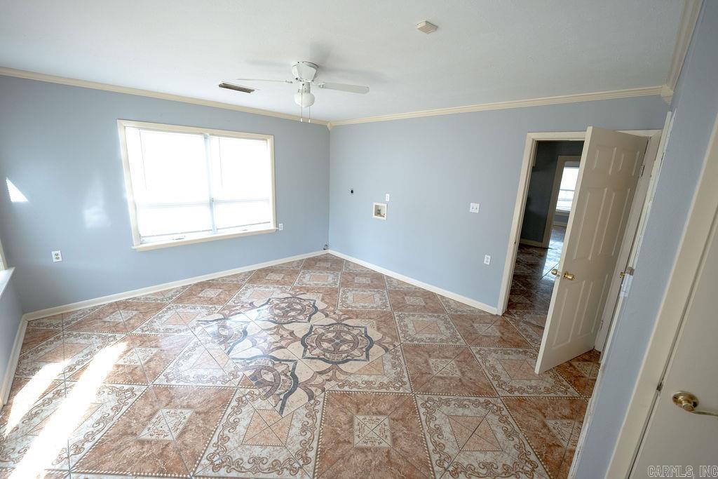 BARROW JOHN - Residential