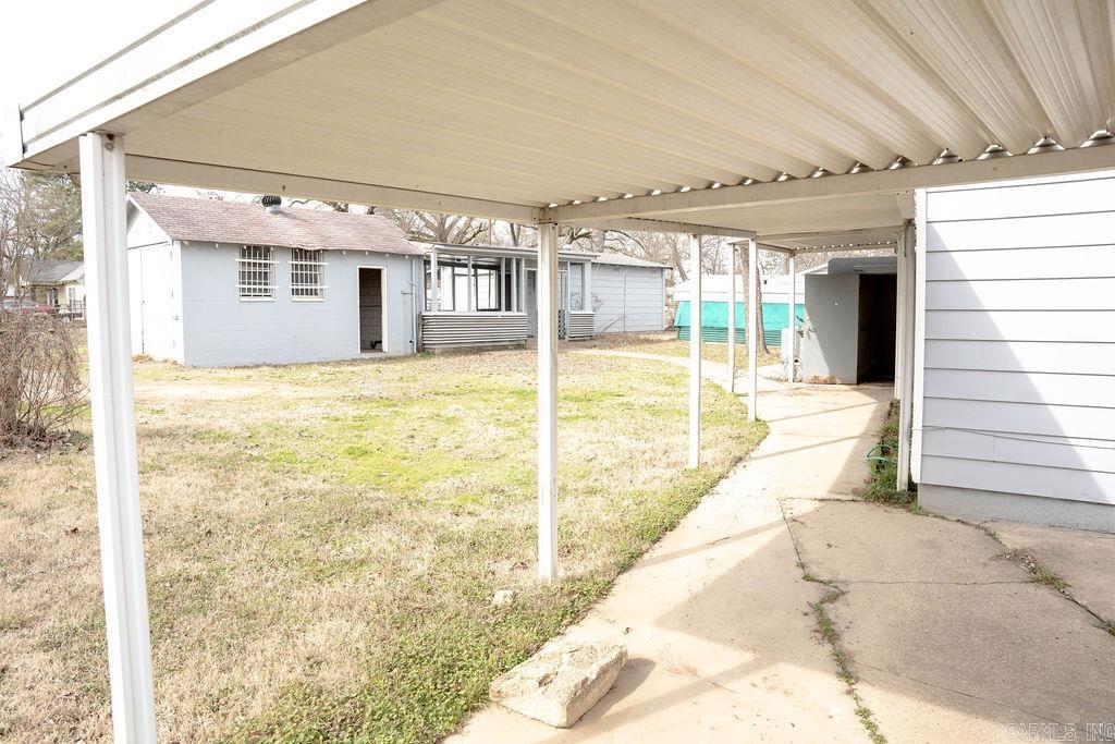 BARROW JOHN - Residential