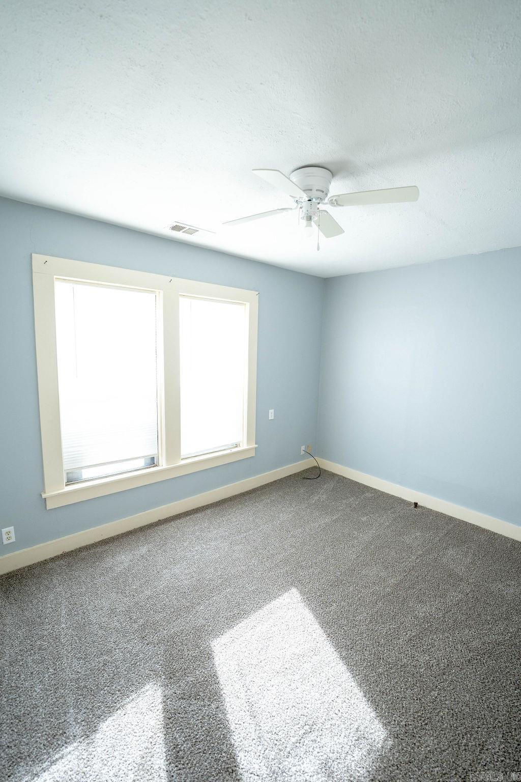 BARROW JOHN - Residential