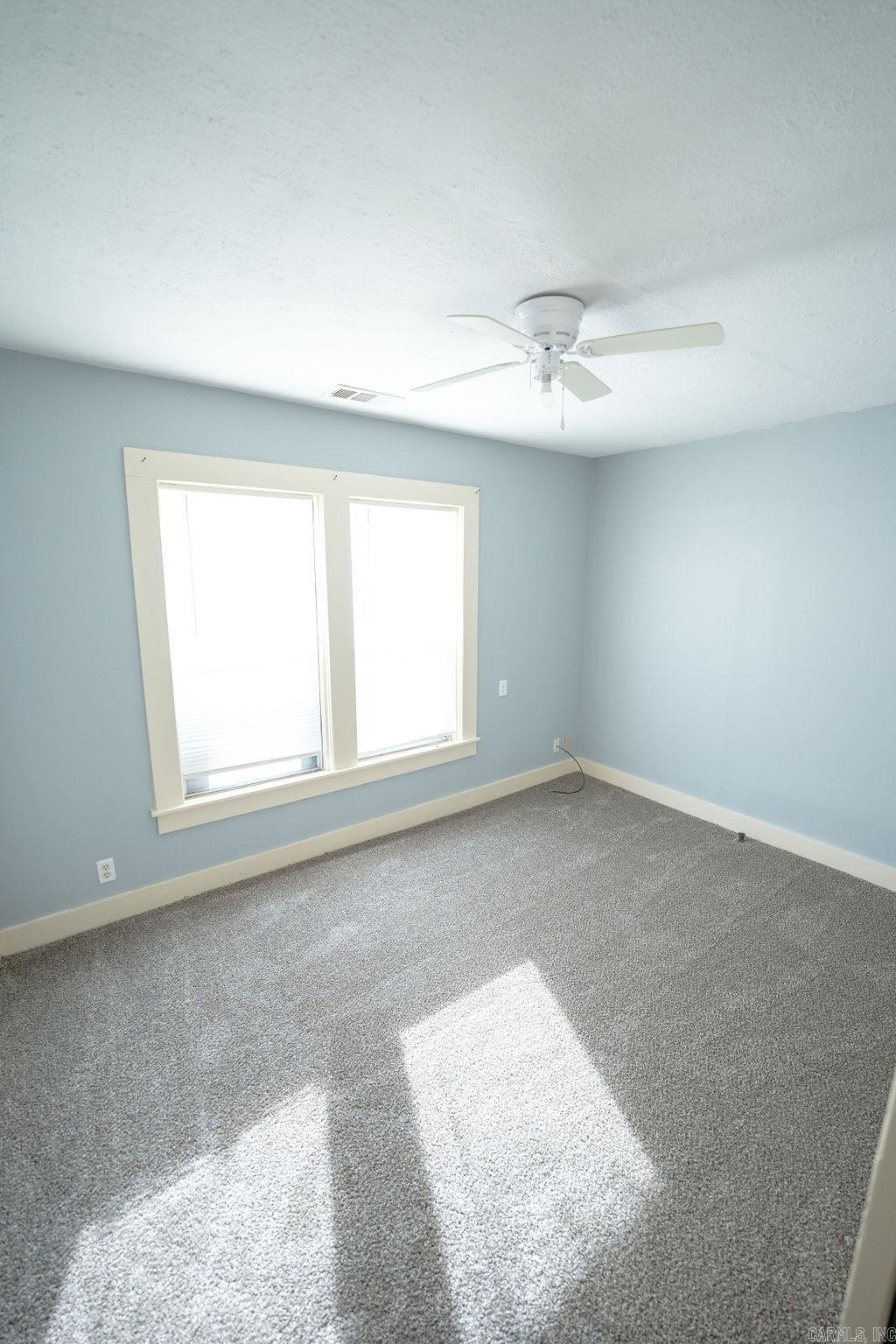 BARROW JOHN - Residential