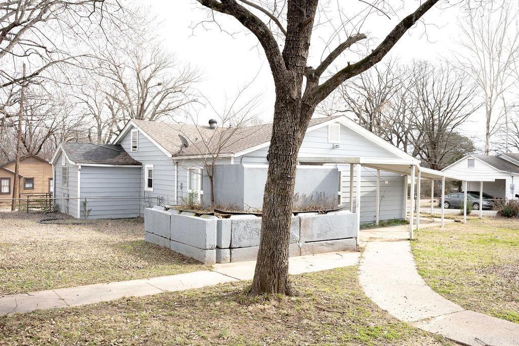 BARROW JOHN - Residential