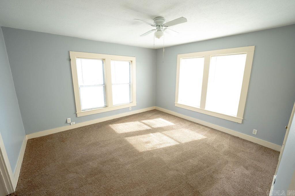 BARROW JOHN - Residential