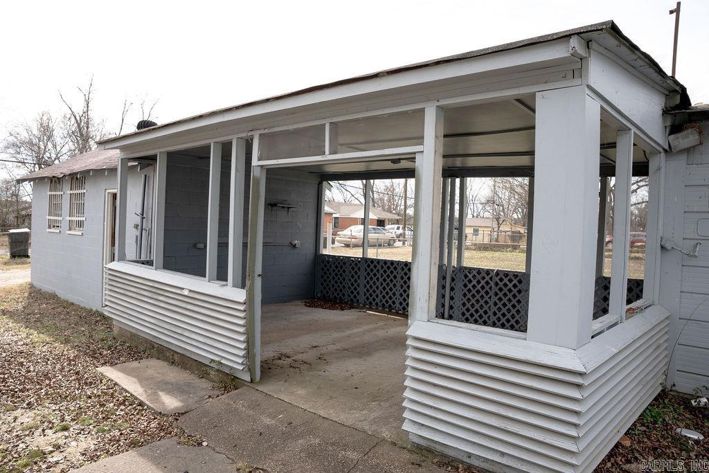 BARROW JOHN - Residential