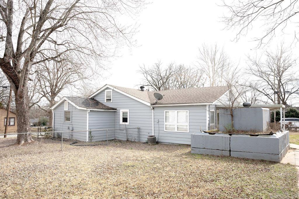 BARROW JOHN - Residential