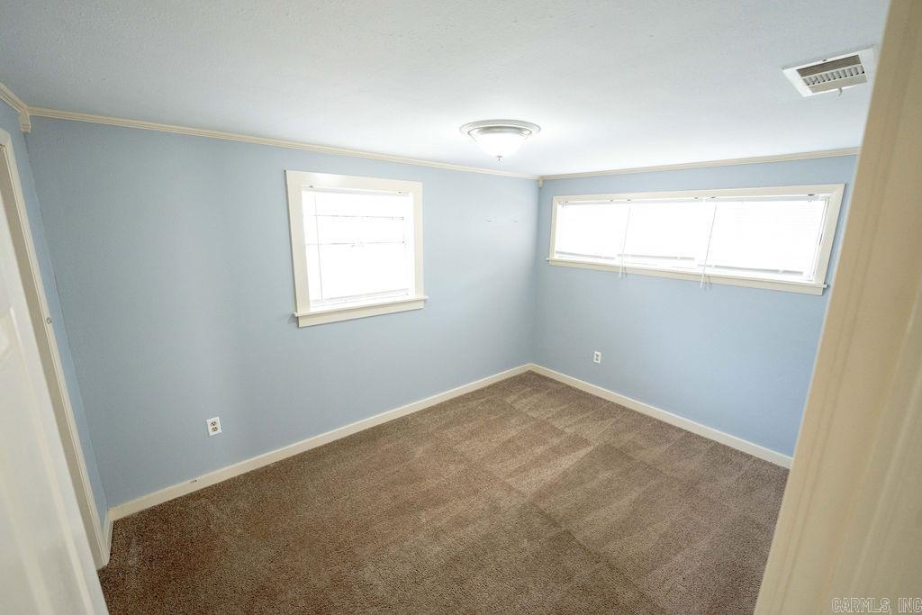 BARROW JOHN - Residential