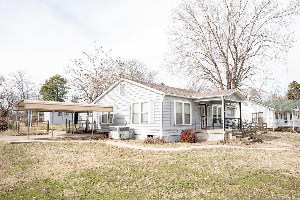 BARROW JOHN - Residential