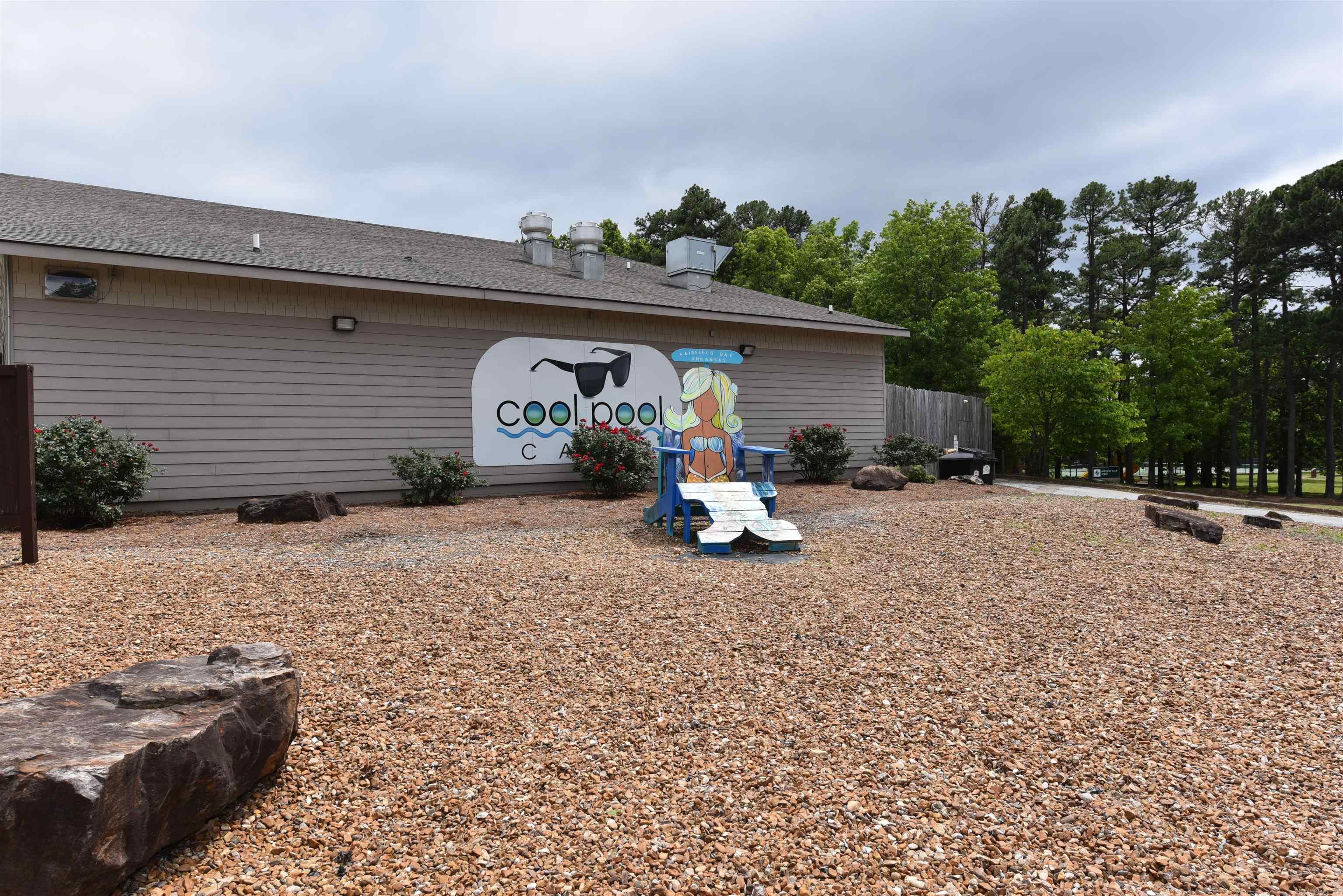 COUNTRY CLUB RIDGE TOWN - Residential