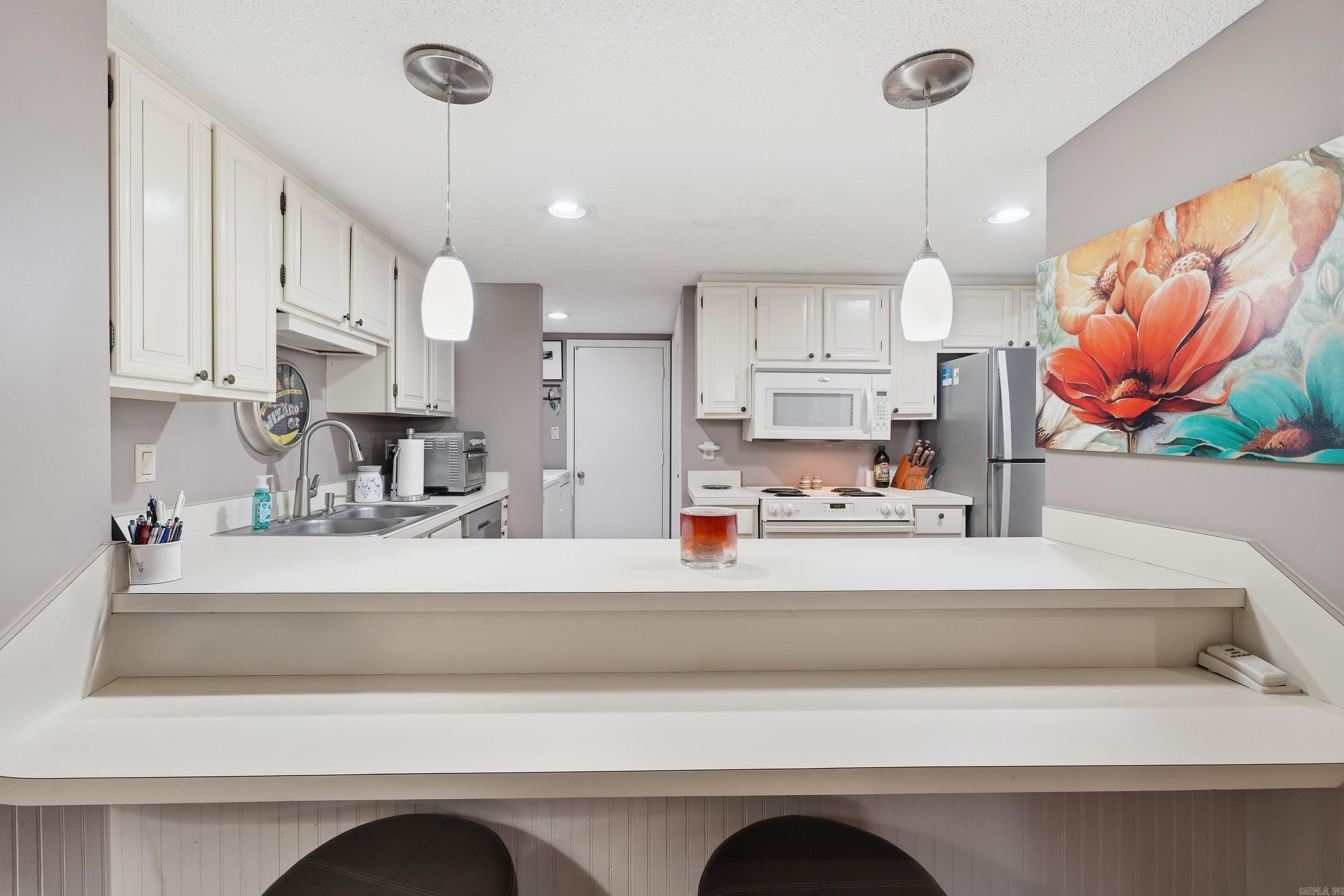 COUNTRY CLUB RIDGE TOWN - Residential