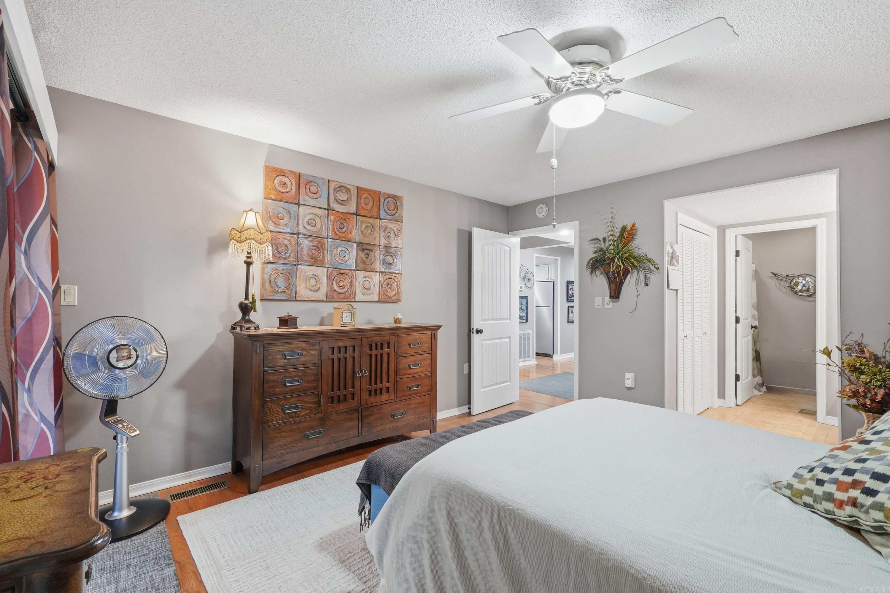COUNTRY CLUB RIDGE TOWN - Residential