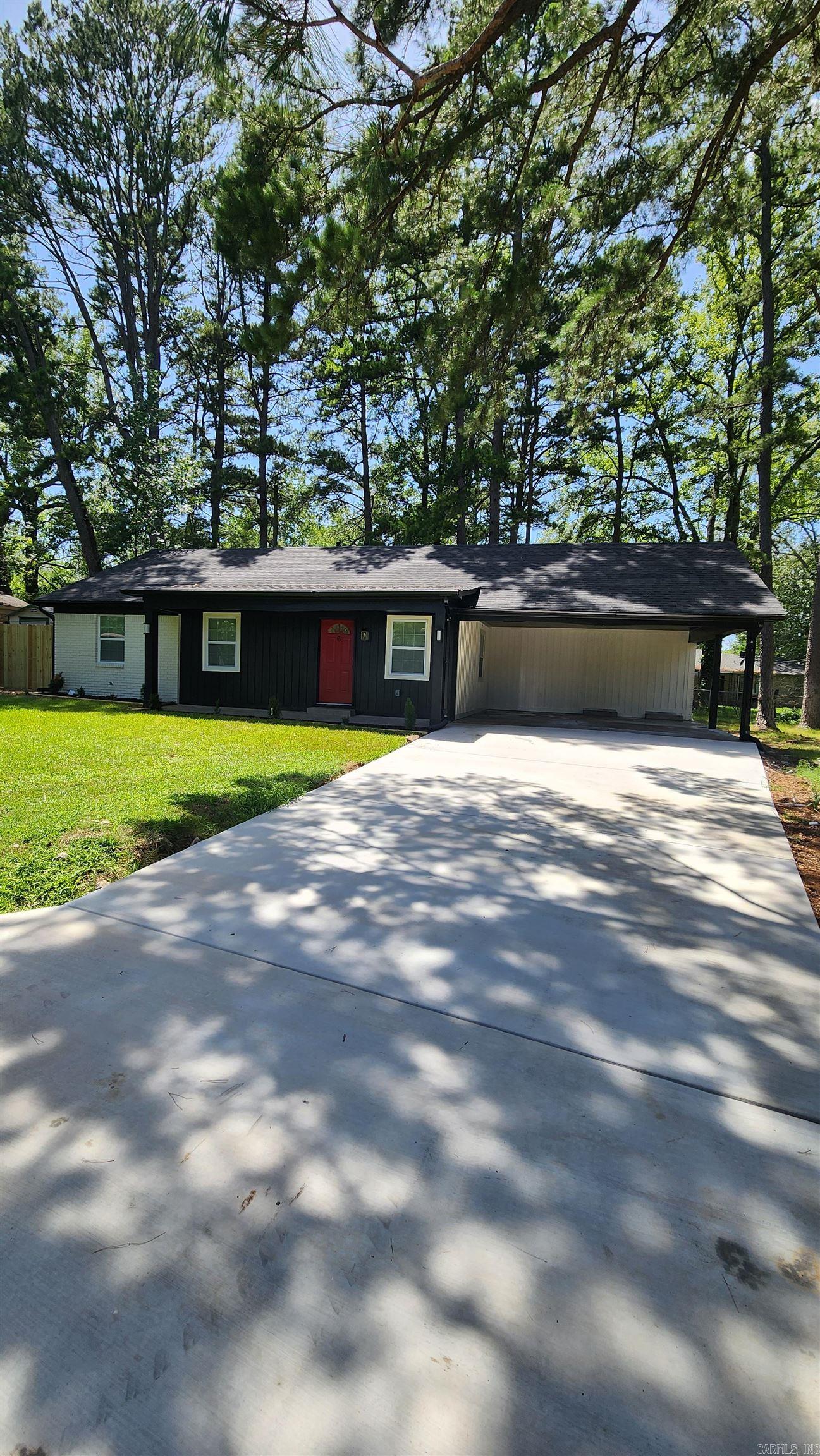 This beautifully updated 3-bedroom, 2-bathroom residence is perfectly situated near the new Dr. Marian G Lacey K-8 Academy. Showcasing a multitude of impressive updates, including an all-electric design, new roof, gutters, LVP flooring, granite and tile backsplash in the kitchen and bathrooms, this property is a true gem. Additional features include recessed lighting, a new concrete pad, and a mailbox. Don't wait - schedule your appointments today!
