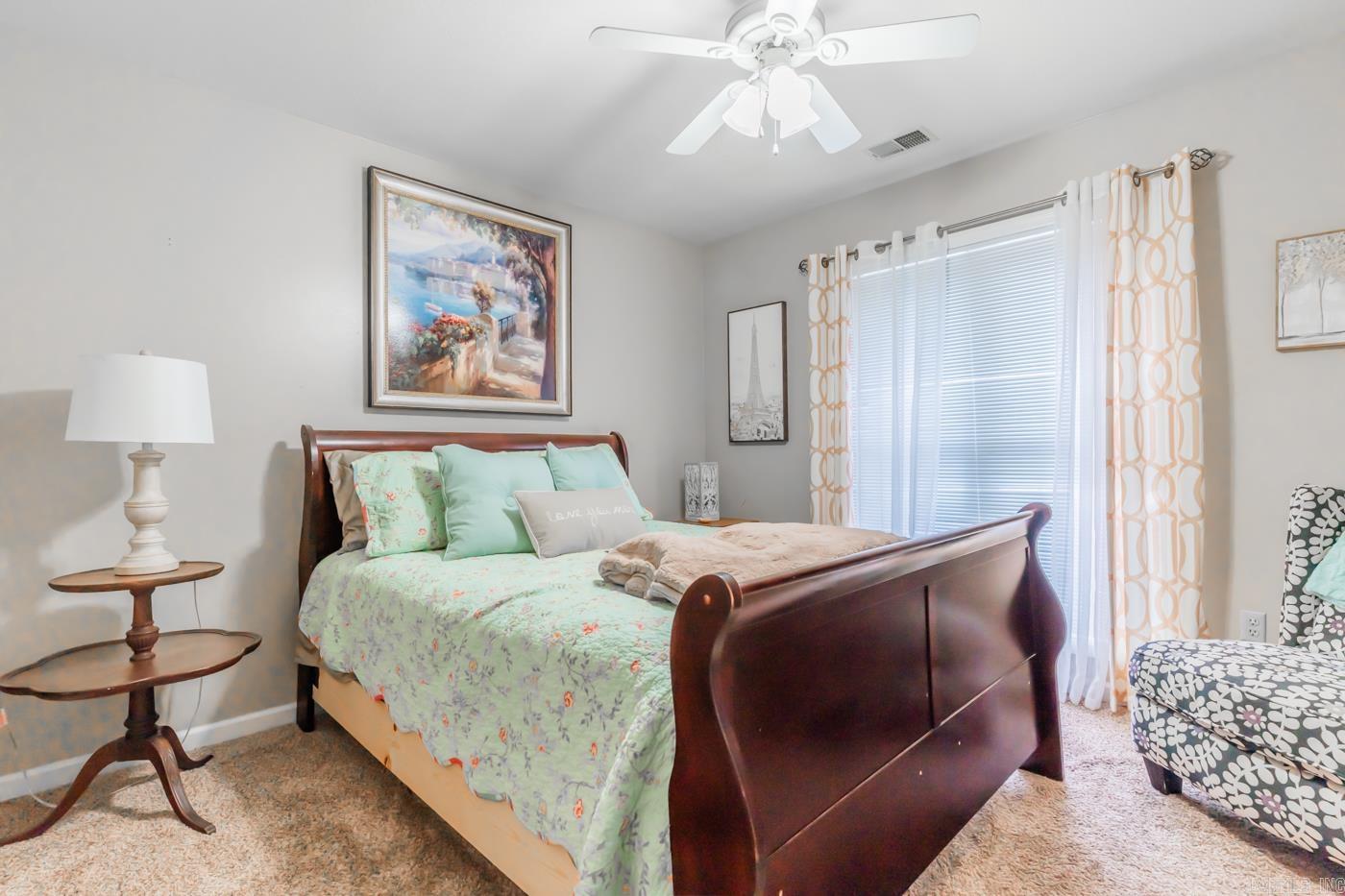 Hickory Hollow - Residential