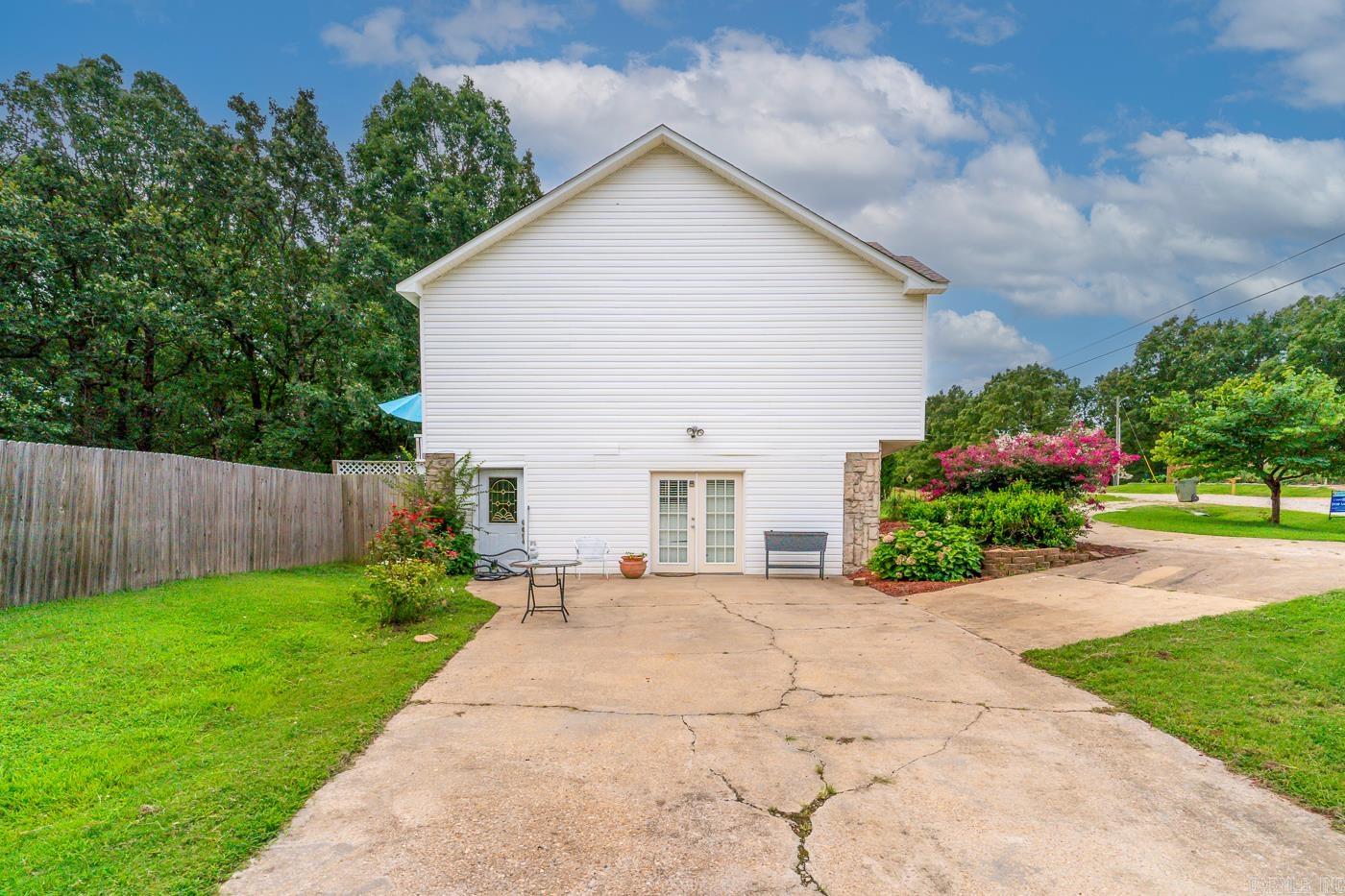 Hickory Hollow - Residential