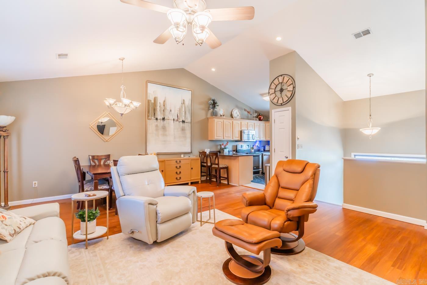 Hickory Hollow - Residential