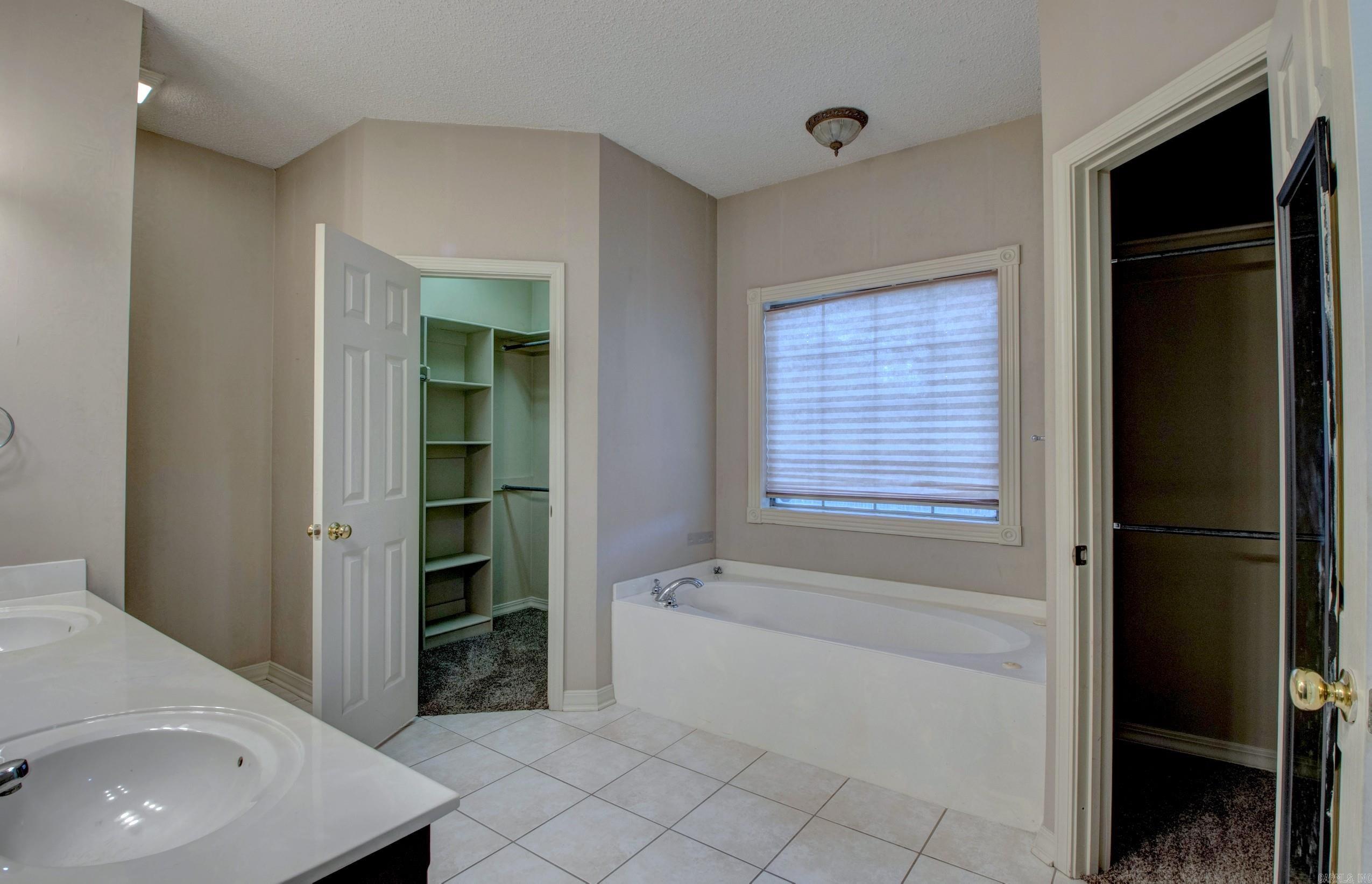 WESTFIELD - Residential