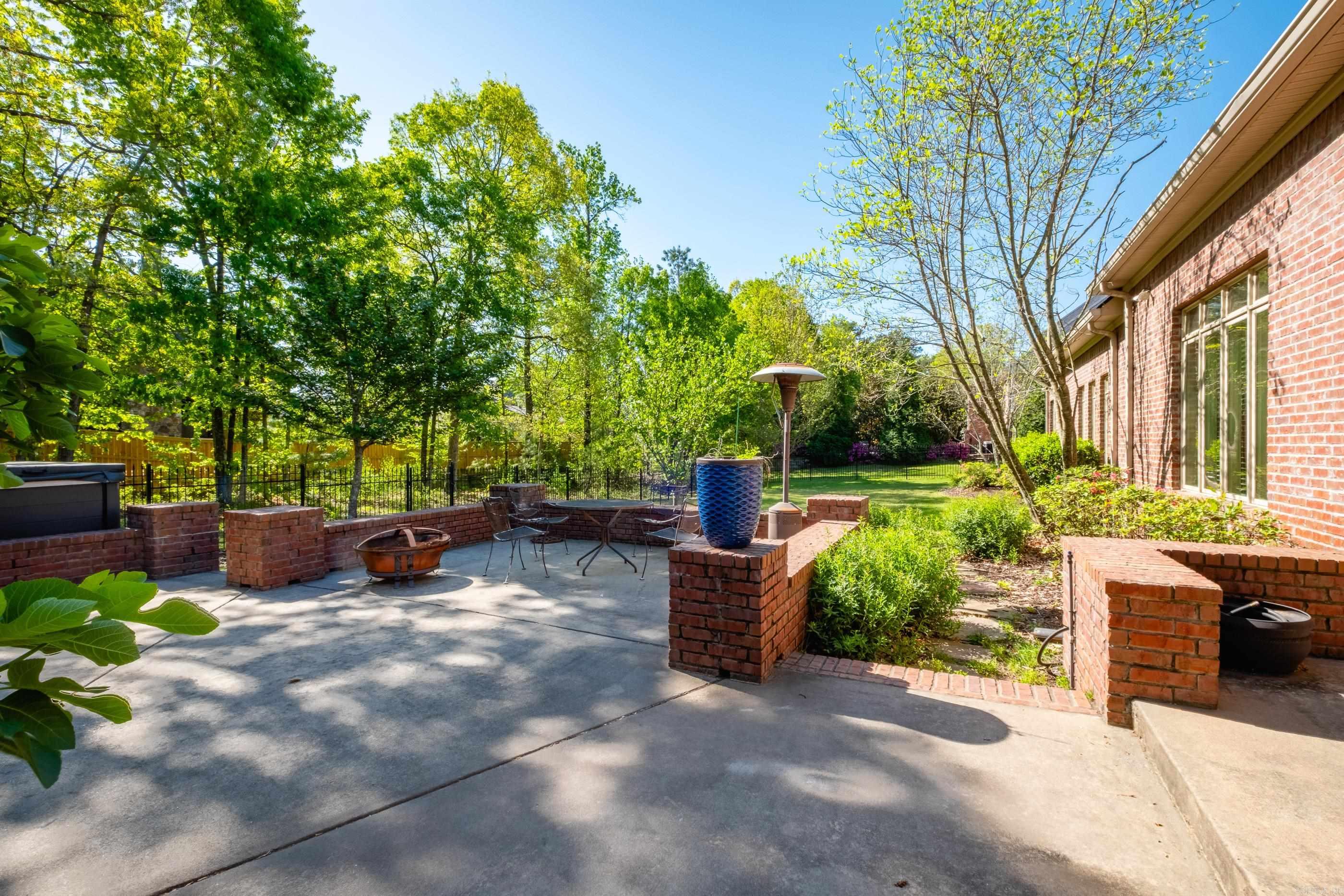 CHENAL VALLEY ORLE - Residential