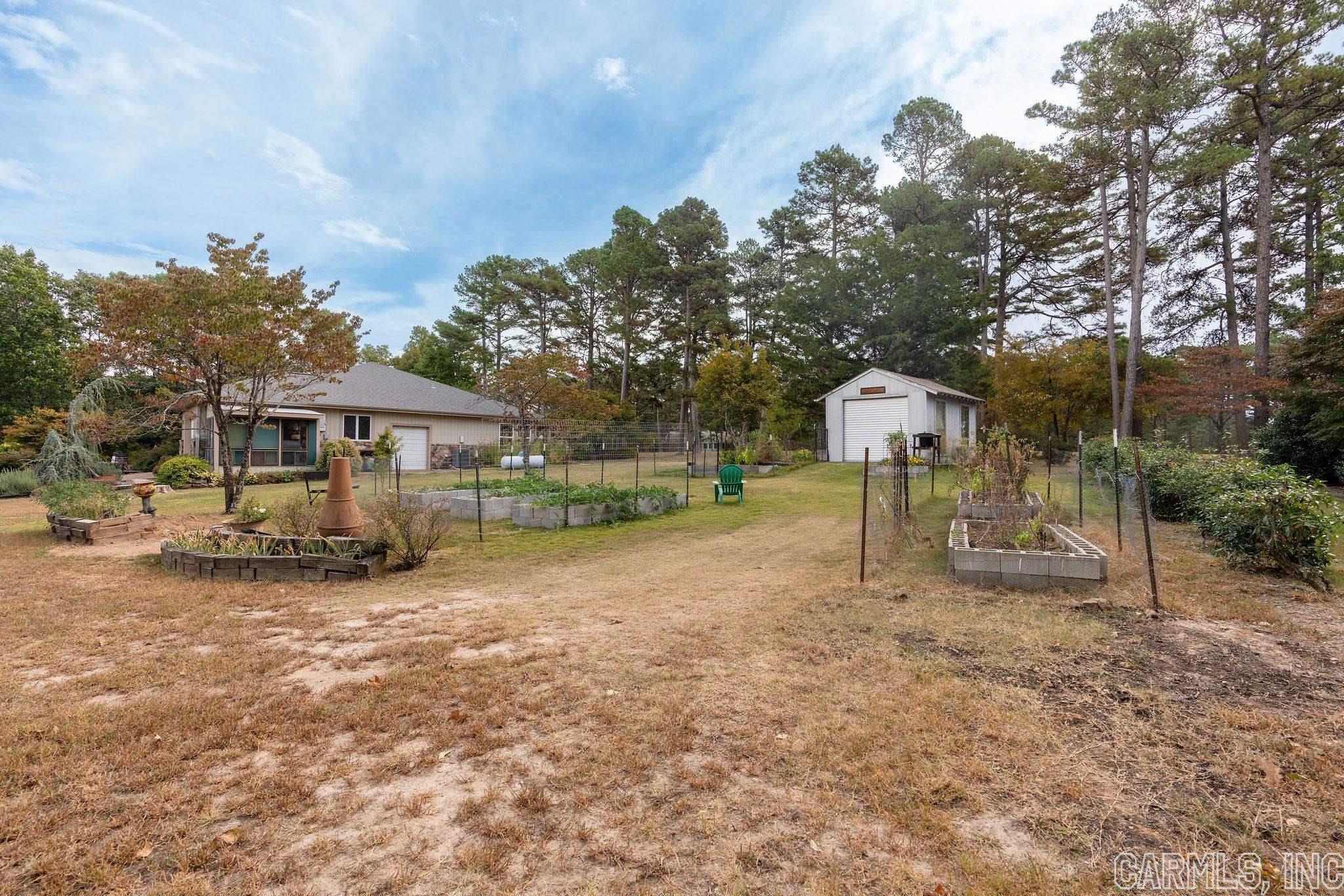 INDIAN HILLS - Residential