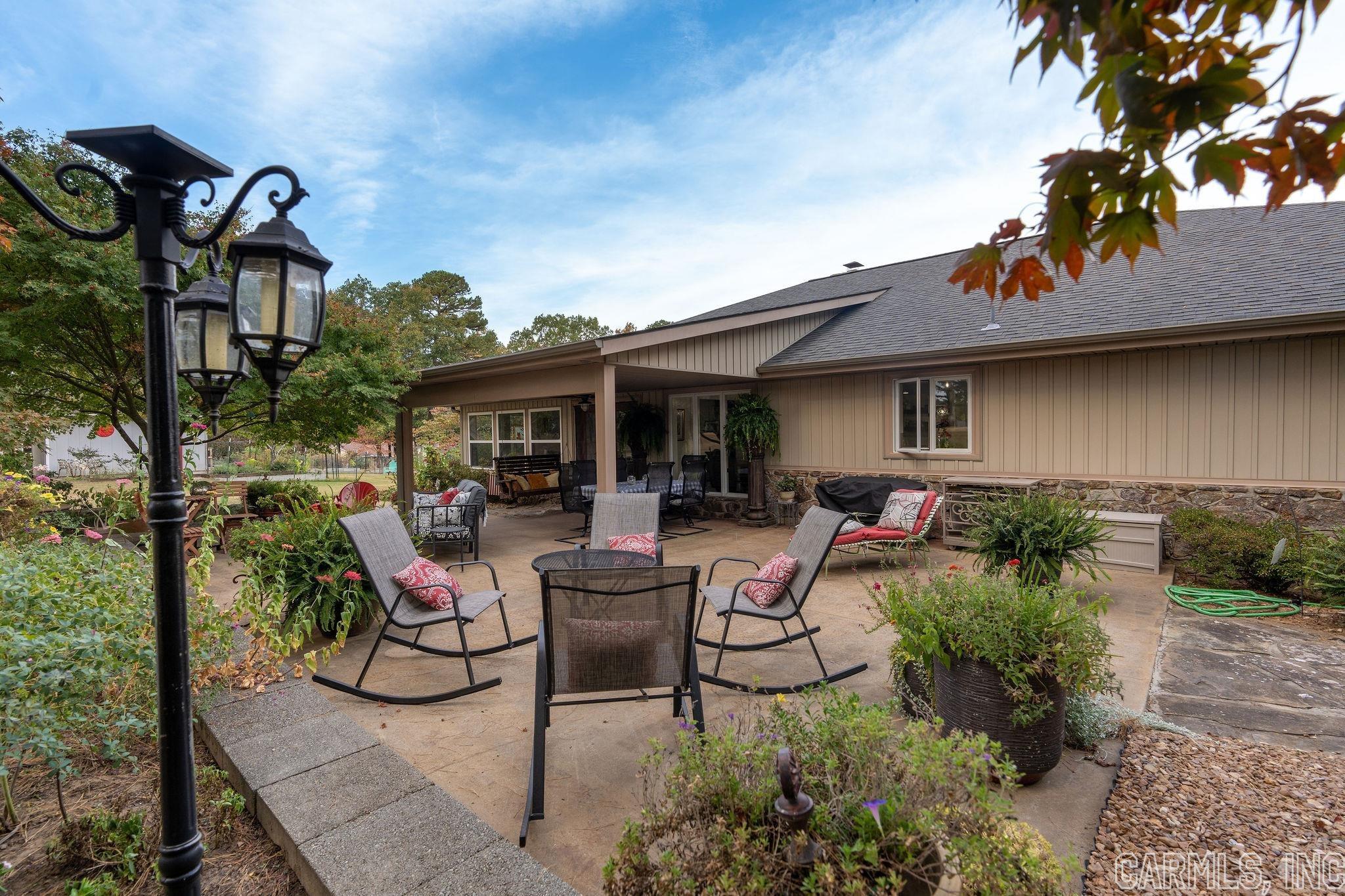 INDIAN HILLS - Residential