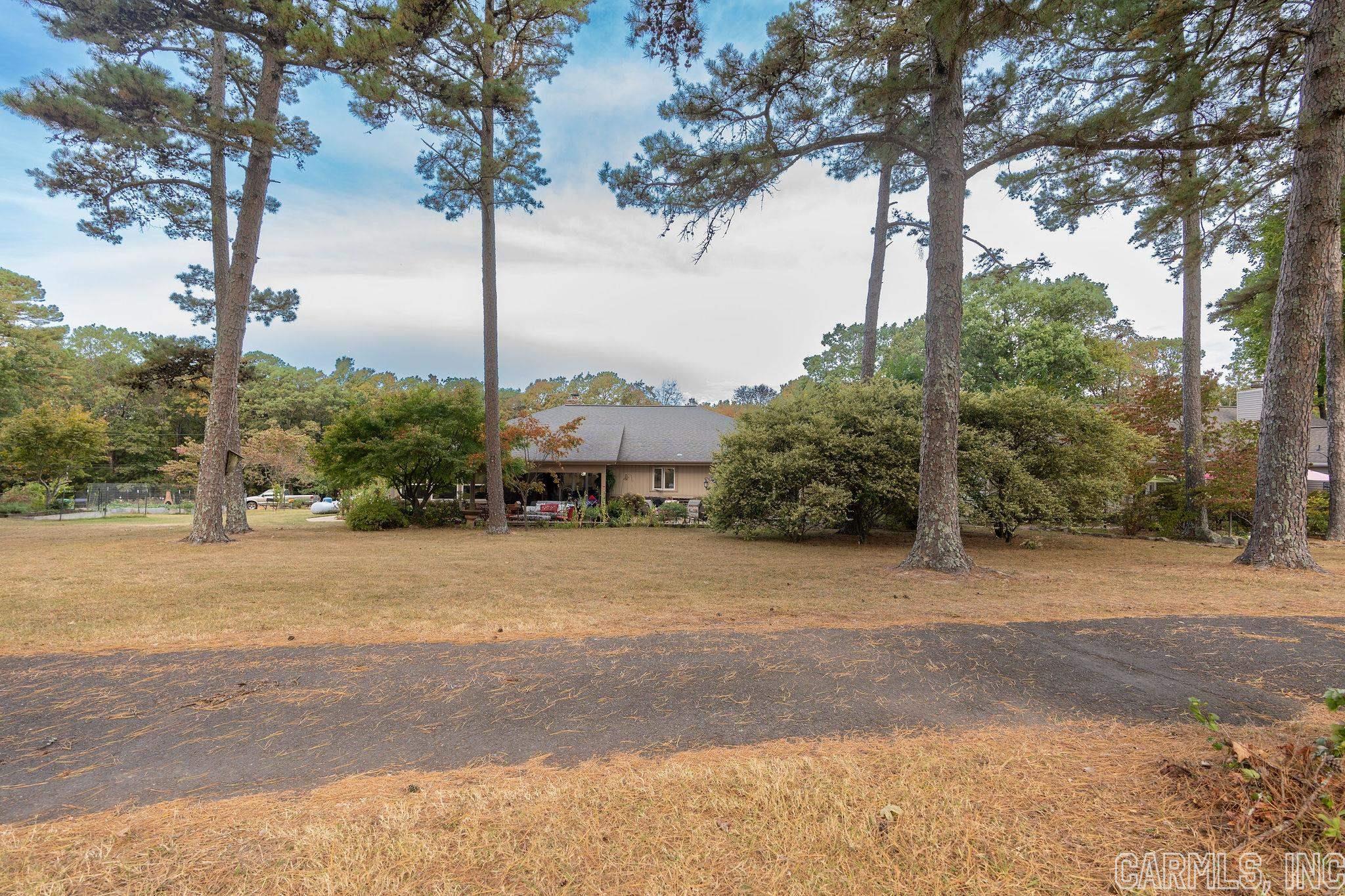 INDIAN HILLS - Residential