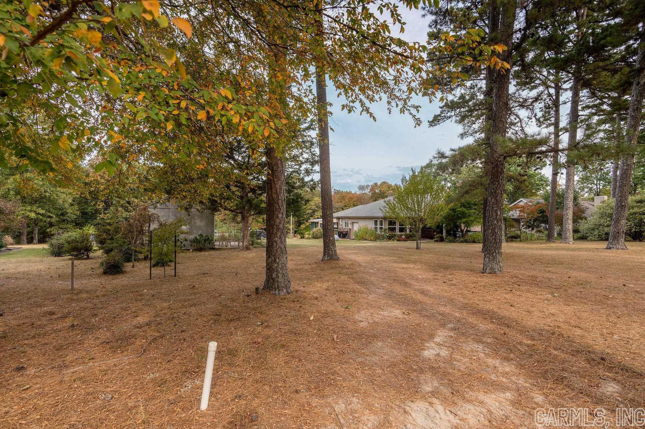 INDIAN HILLS - Residential