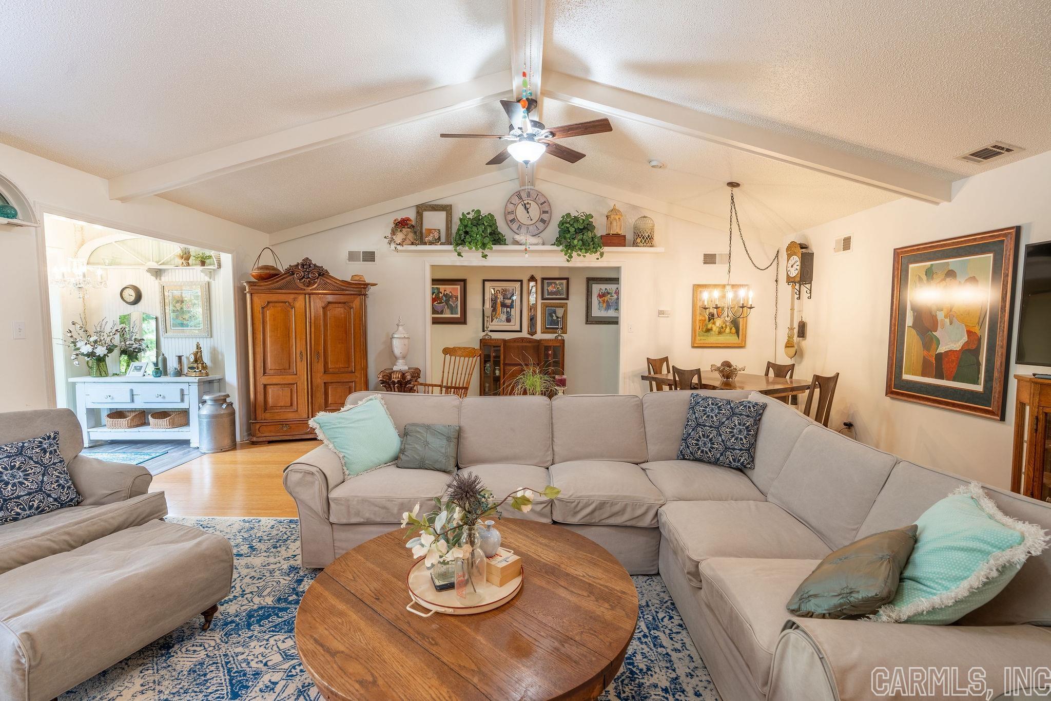 INDIAN HILLS - Residential