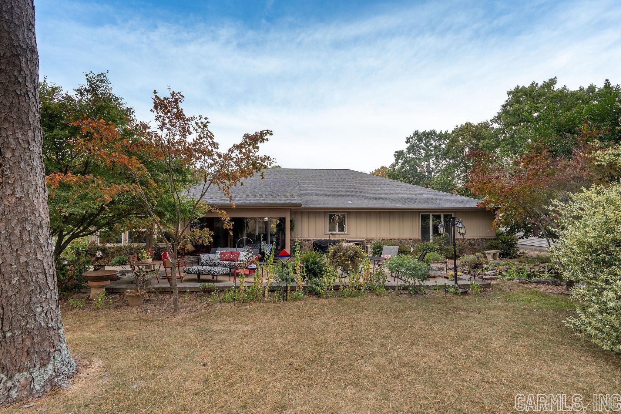 INDIAN HILLS - Residential