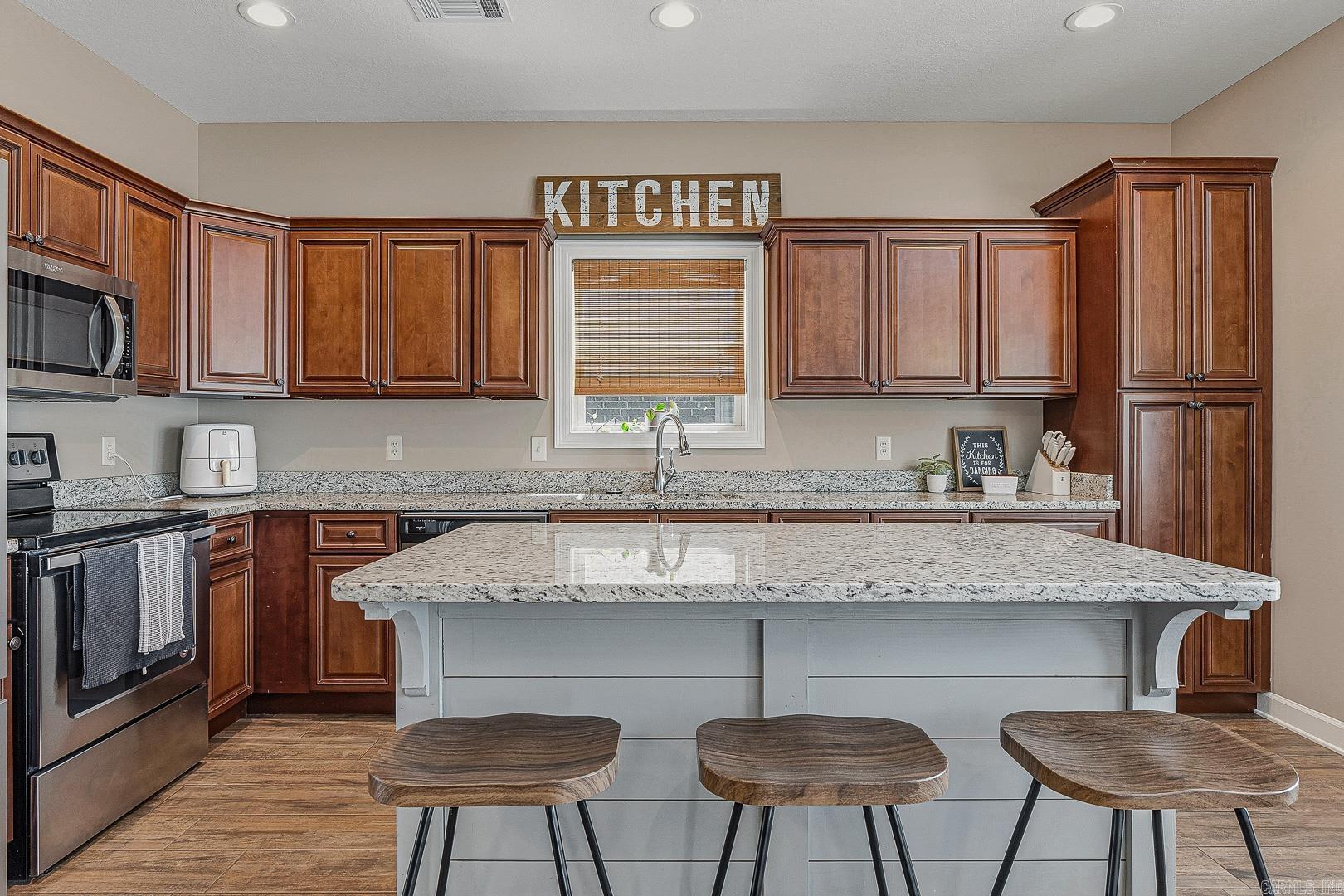 BOBCAT MEADOWS - Residential