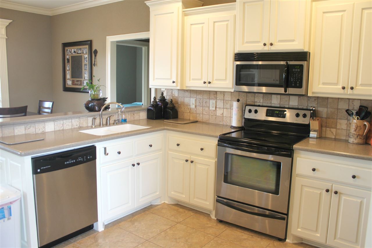 SHADOW CREEK - Residential