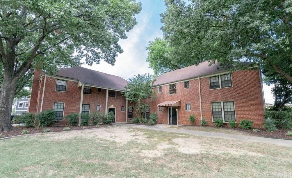 Property appraised As-Is for $975,000 on August 2nd, 2024. Great multi-family property in the heart of downtown Little Rock on spacious corner lot. Rents could be raised with modest improvements to kitchens. Units have large living rooms and bedrooms. Hardwood floors. Beautiful original tiling in bathrooms. All tenants having dedicated parking. Laundry is in separate building on property.