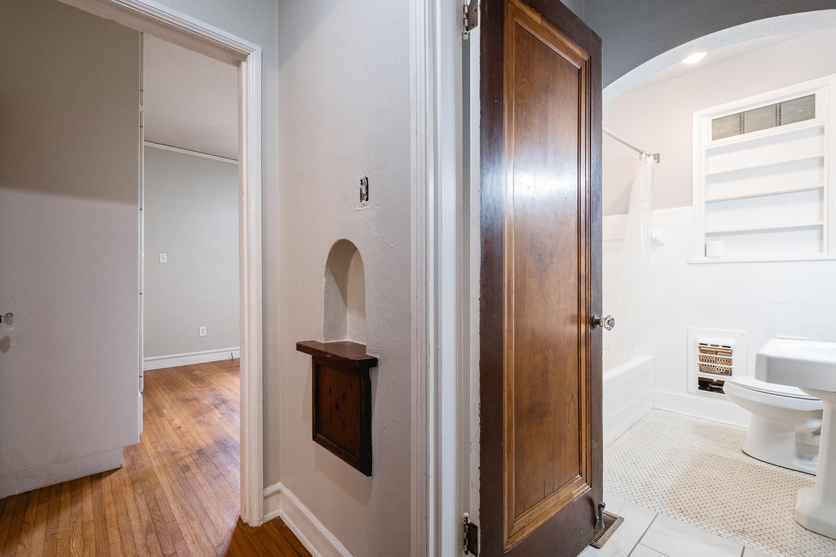 YOUNGS PARK - Residential